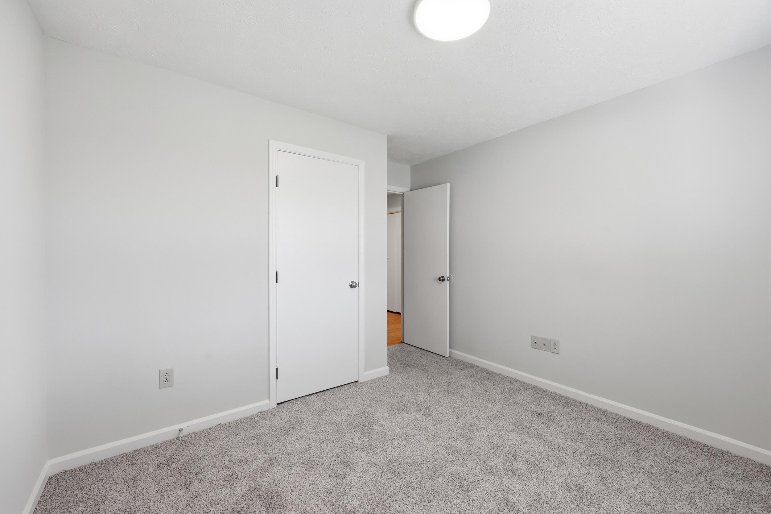 1633 Summerhill Drive