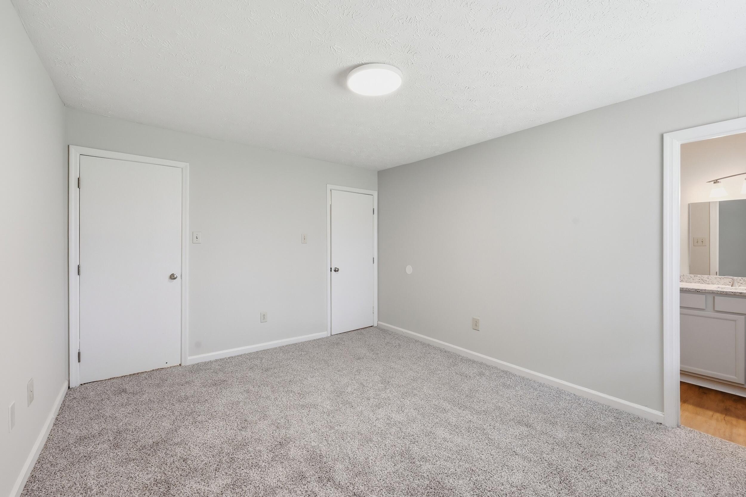 1633 Summerhill Drive