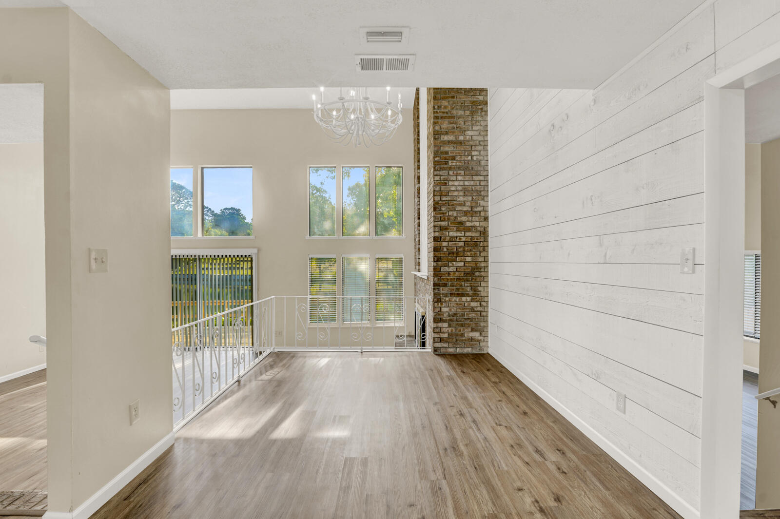 645 Carr Drive