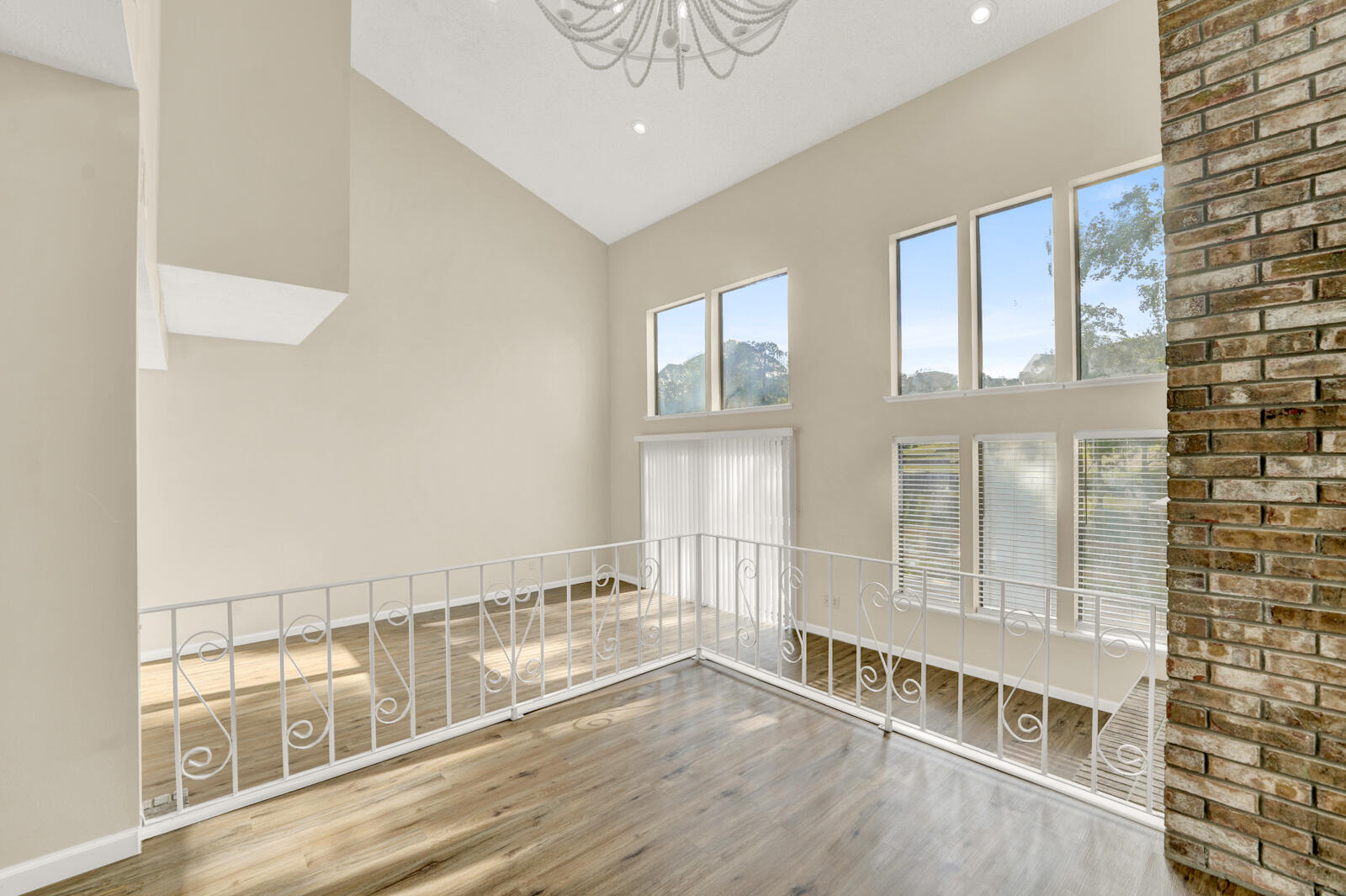 645 Carr Drive