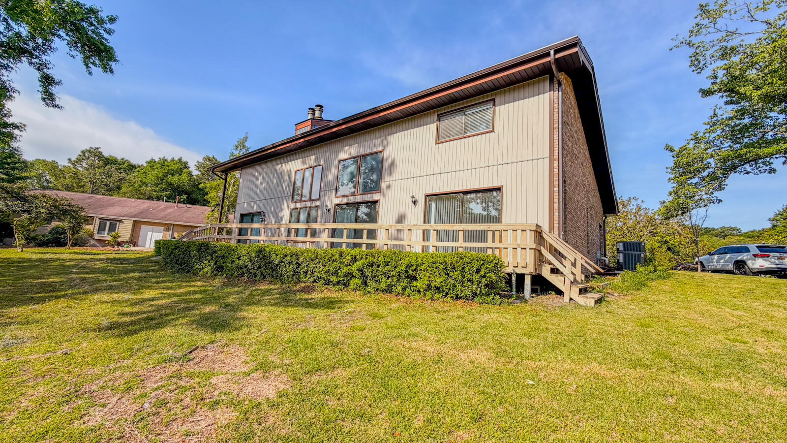 645 Carr Drive