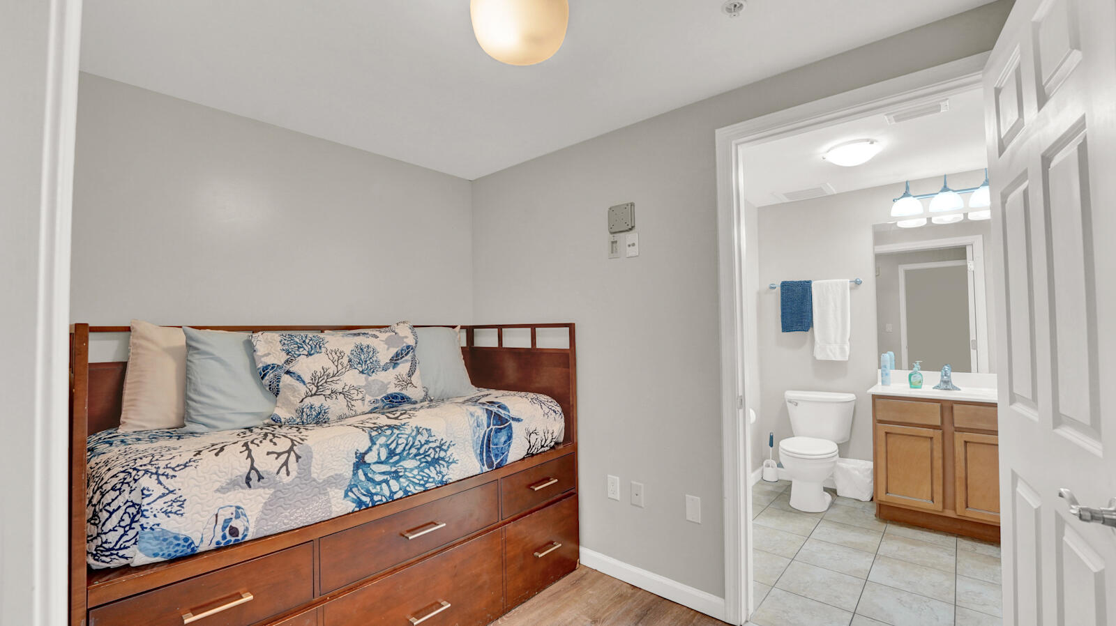 4207 Indian Bayou Trail 2810