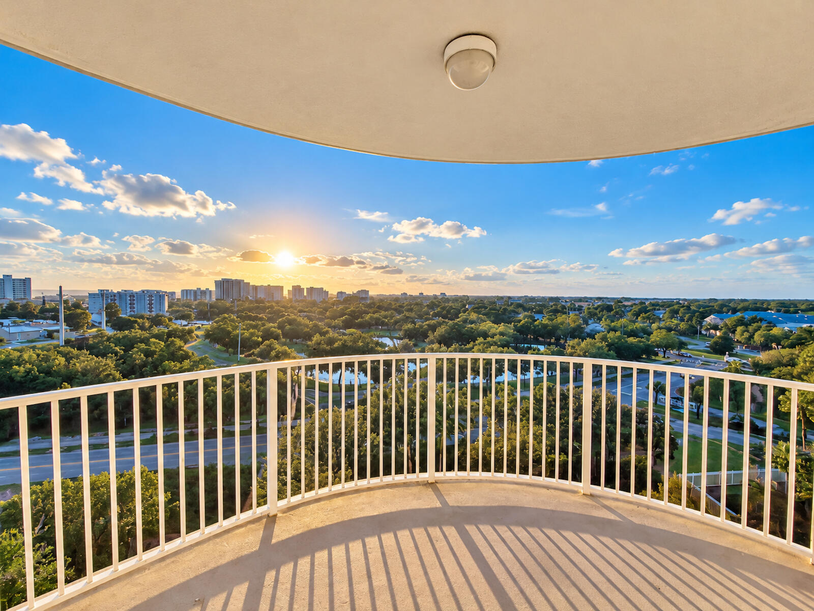 4207 Indian Bayou Trail 2810