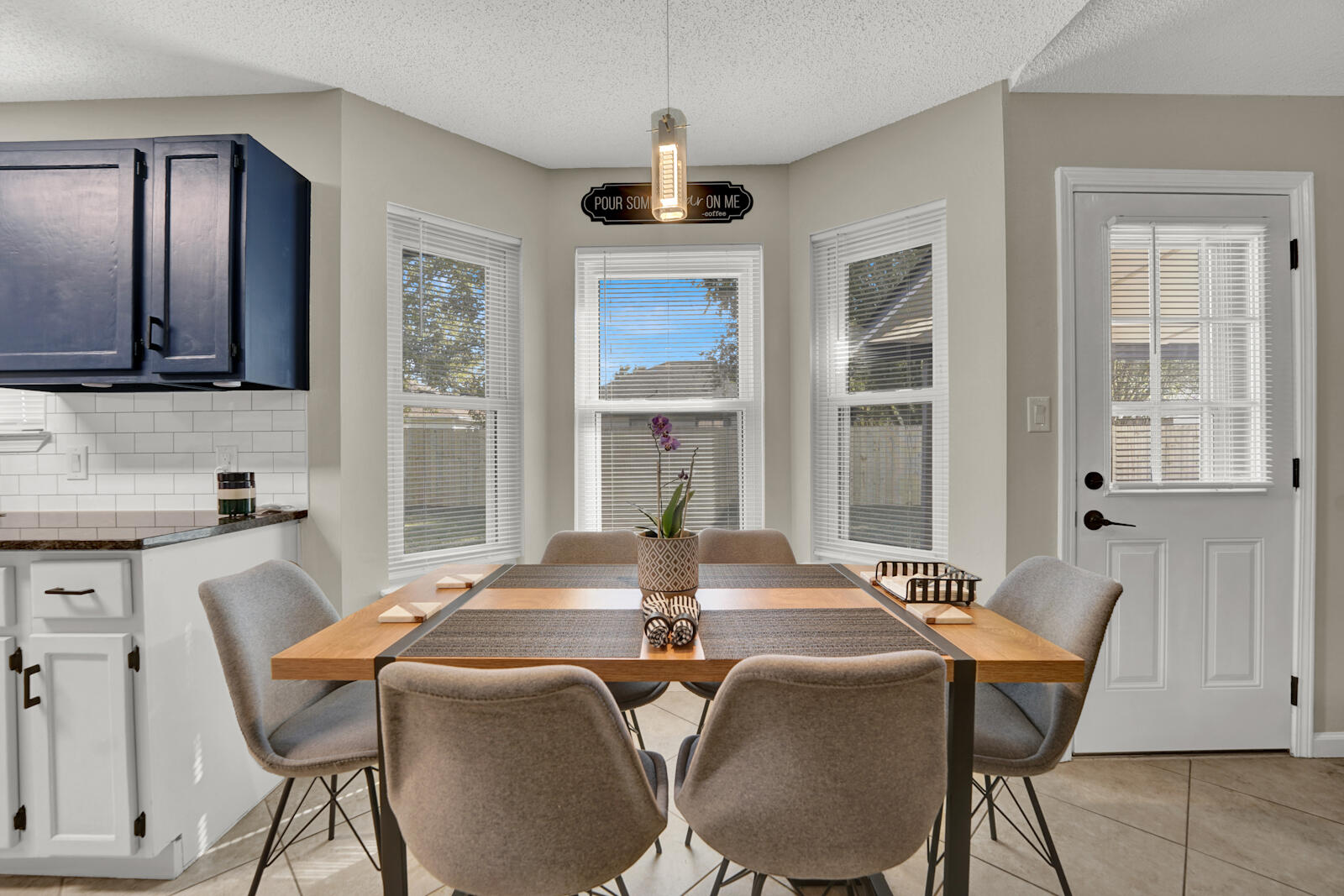 2144 Estate Circle