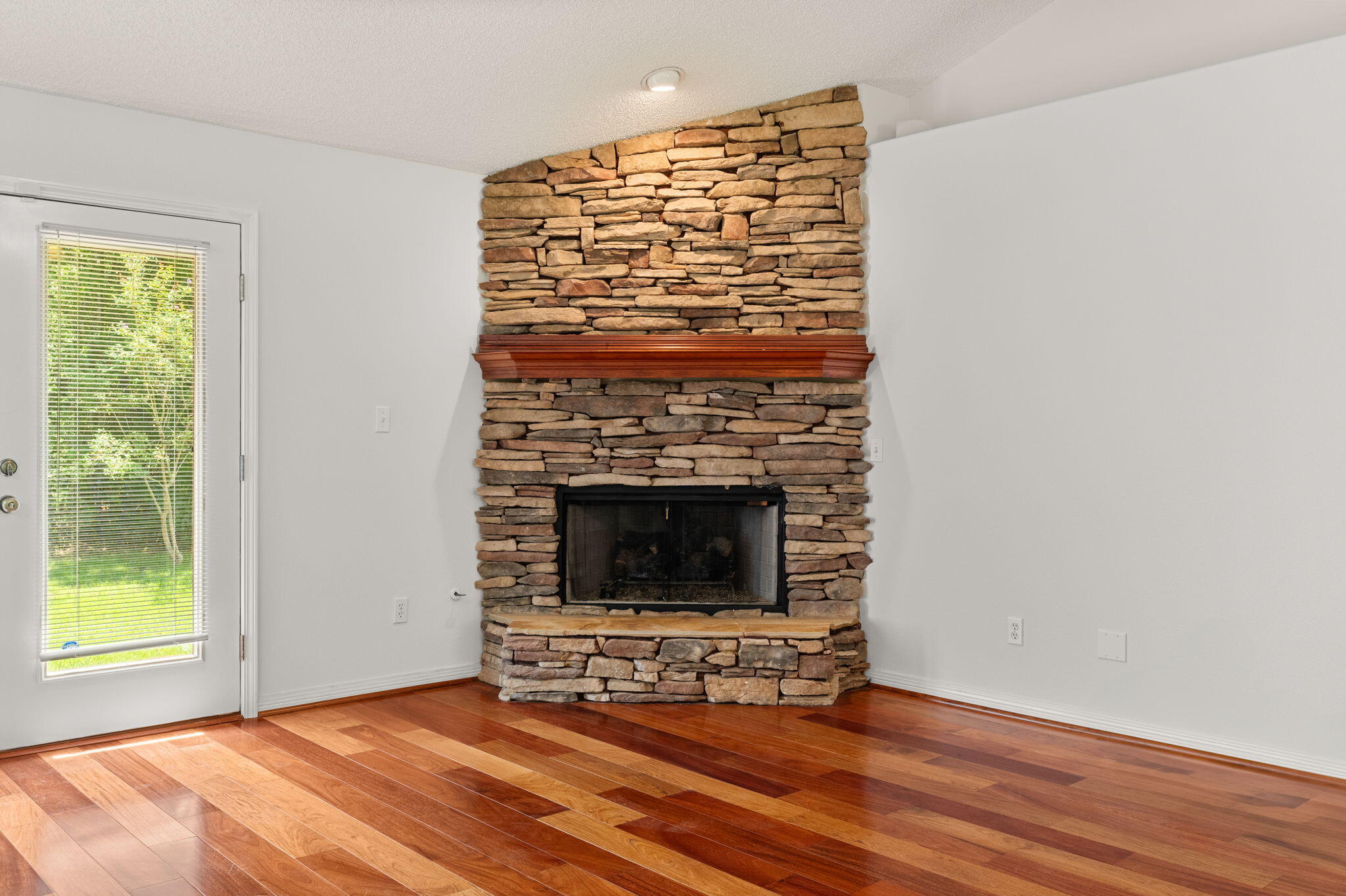 10080 Pilgrim Trail Road