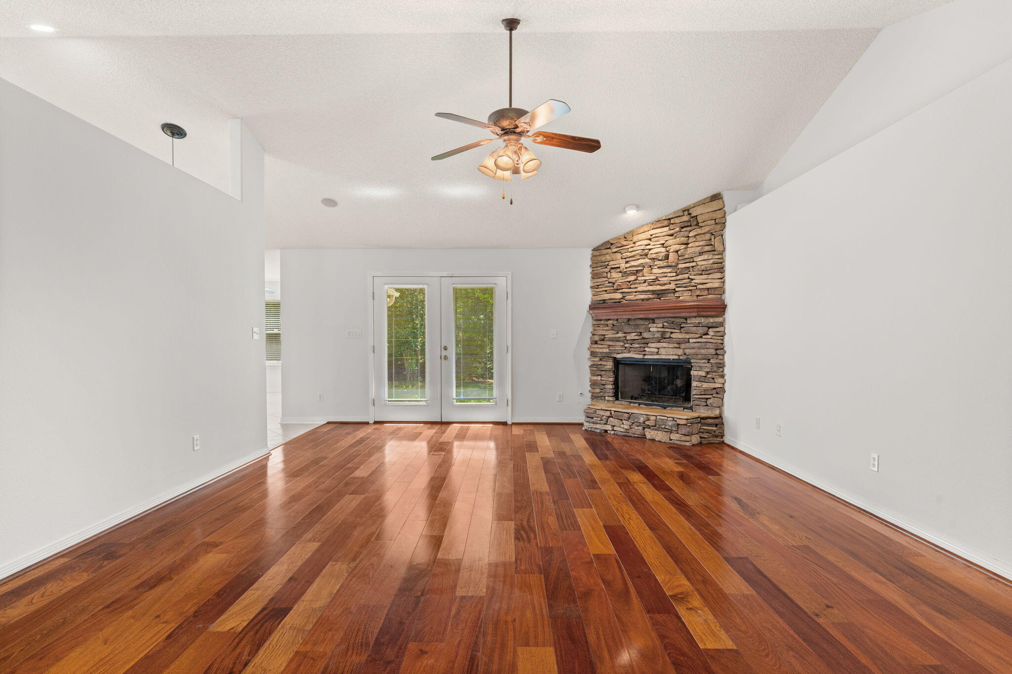 10080 Pilgrim Trail Road