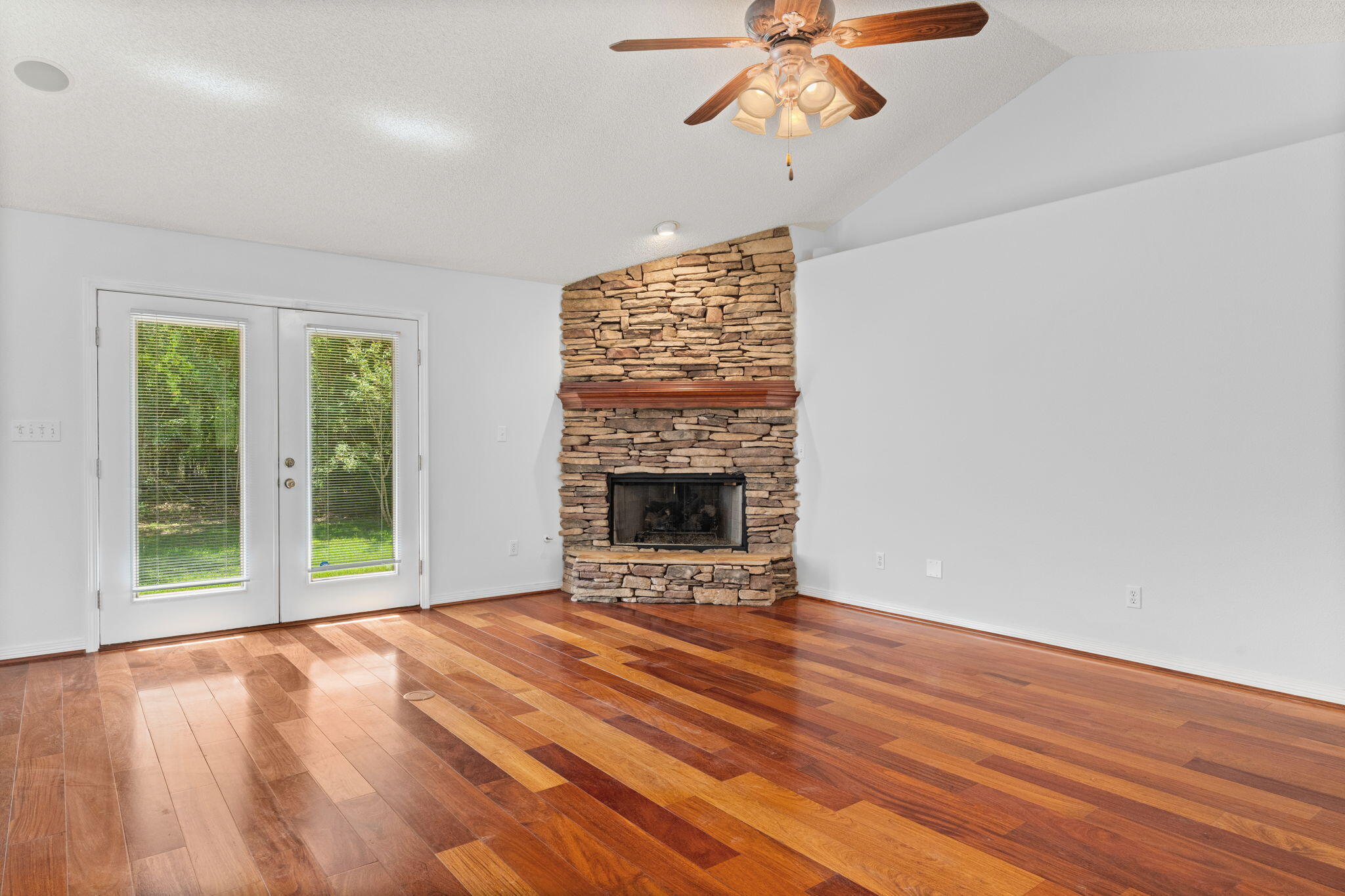 10080 Pilgrim Trail Road
