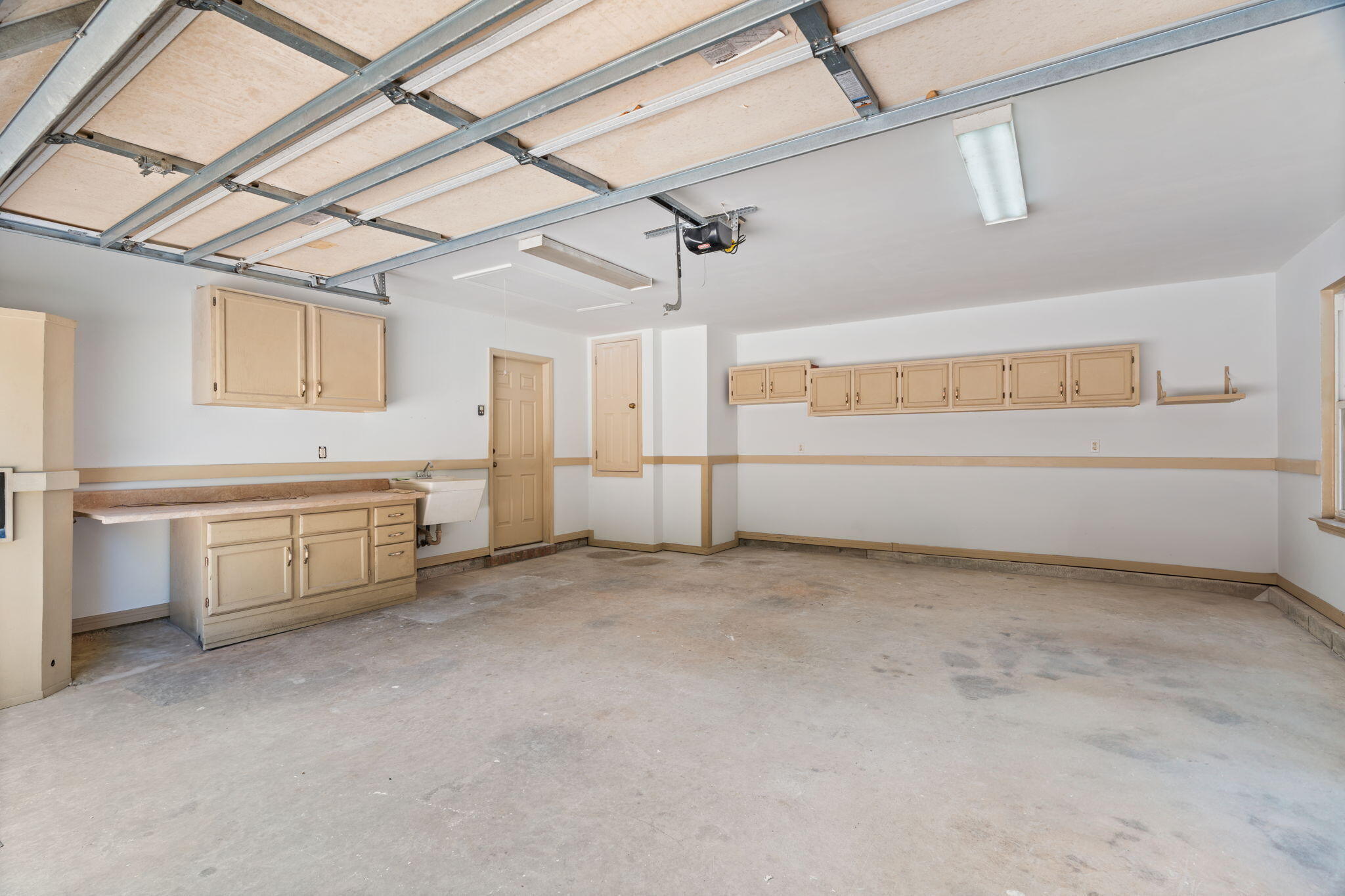 10080 Pilgrim Trail Road