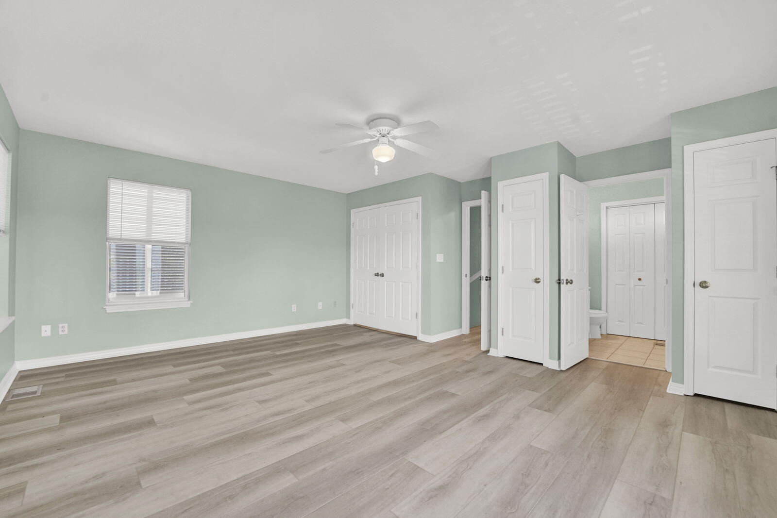 93 Beachfront Trail