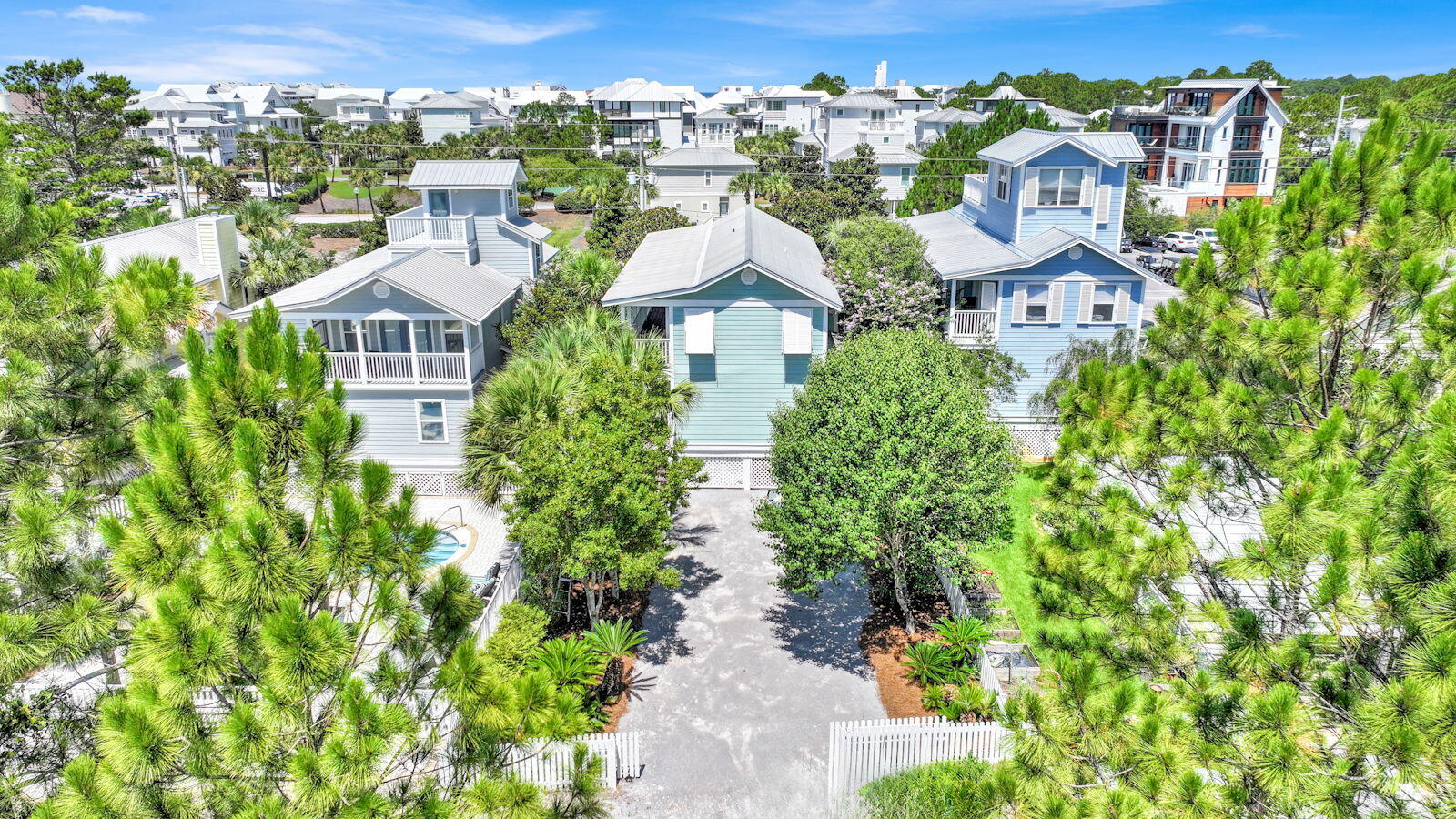 93 Beachfront Trail