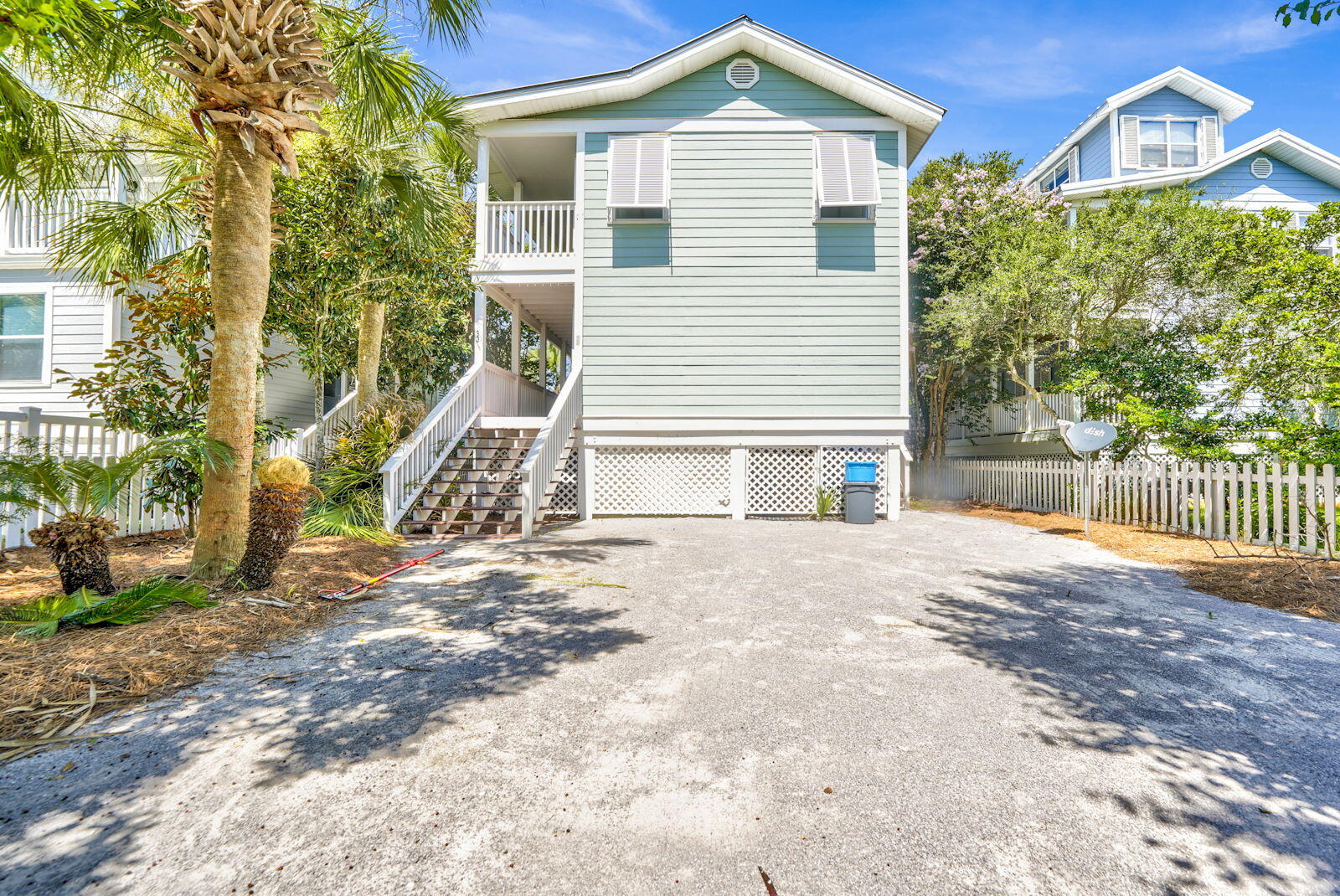 93 Beachfront Trail