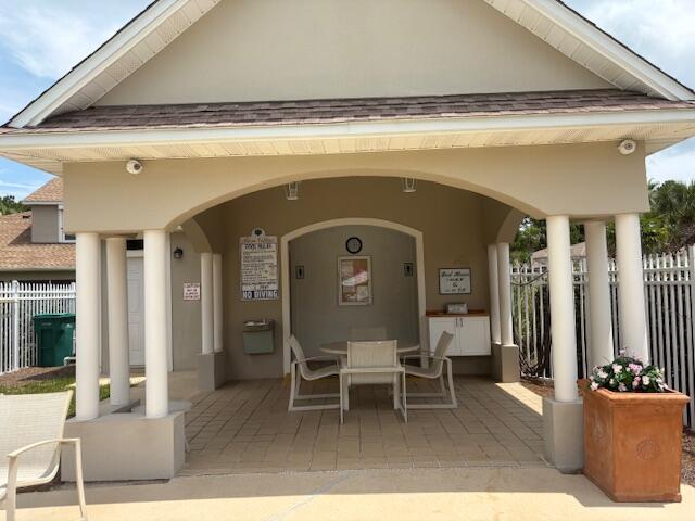 126 South Shore Drive, 8