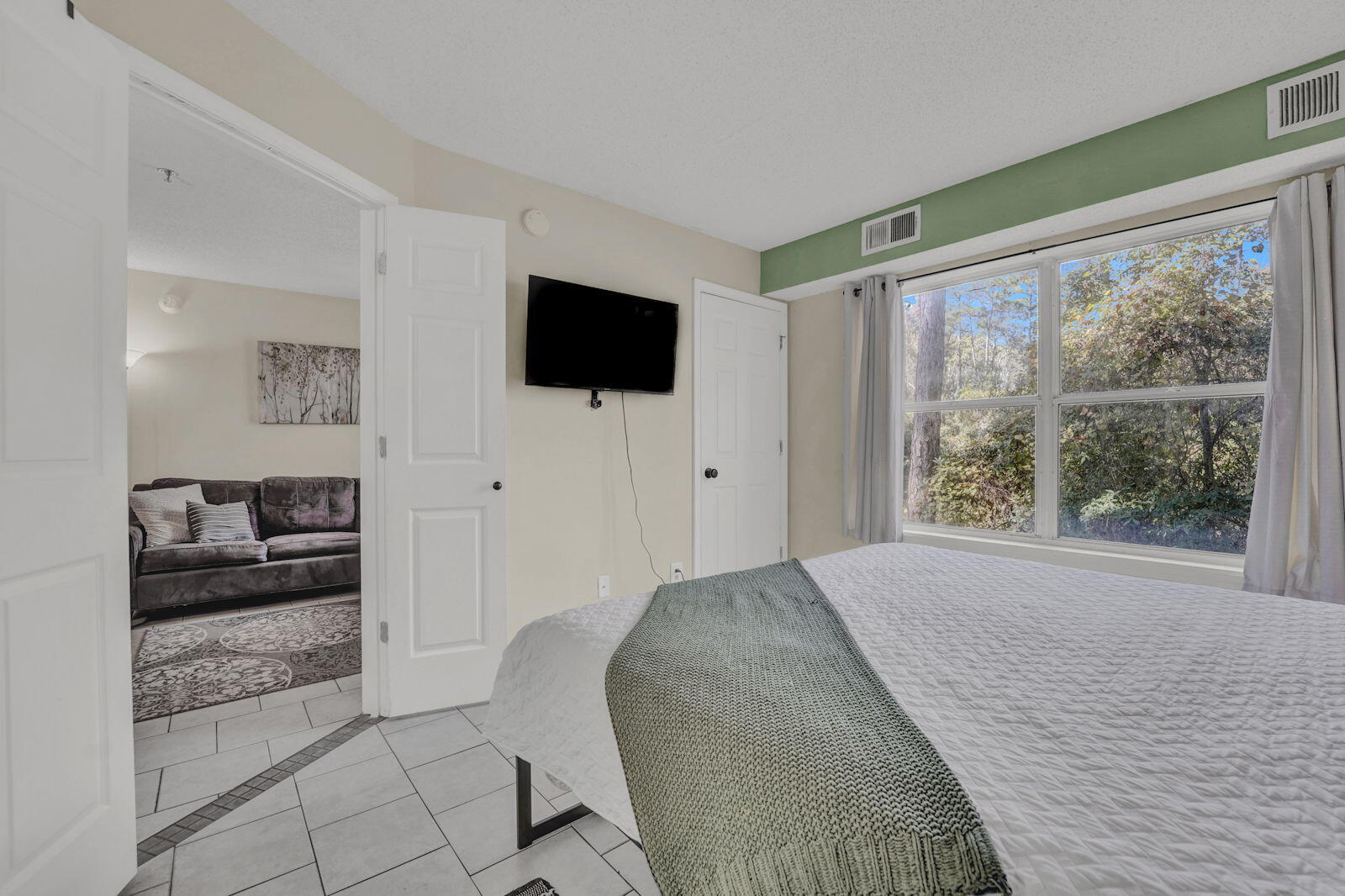 200 Sandestin Lane APT 612