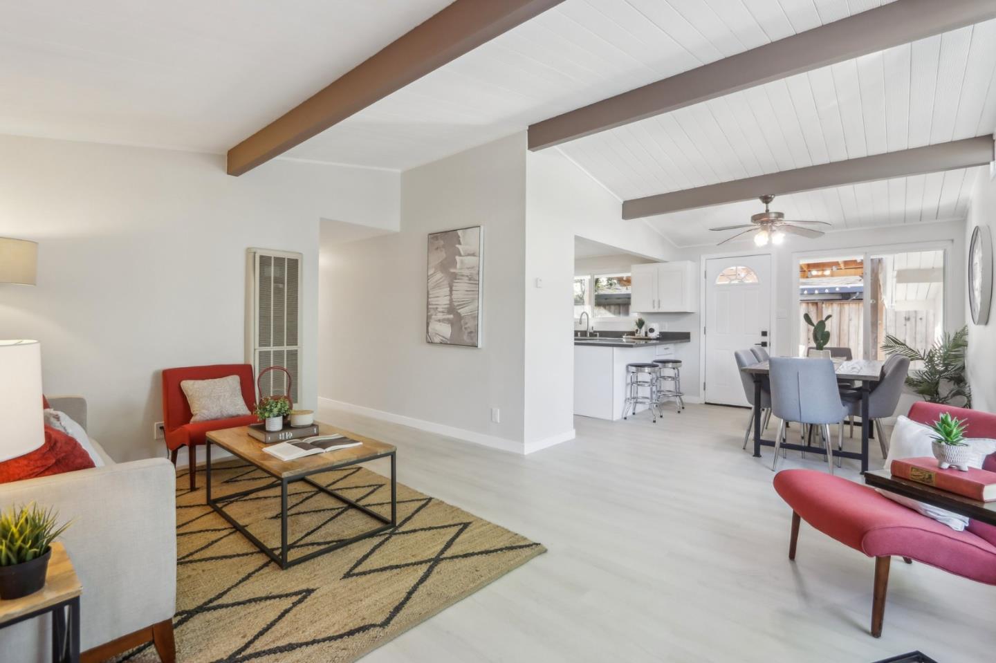 1408 Cliffwood DR