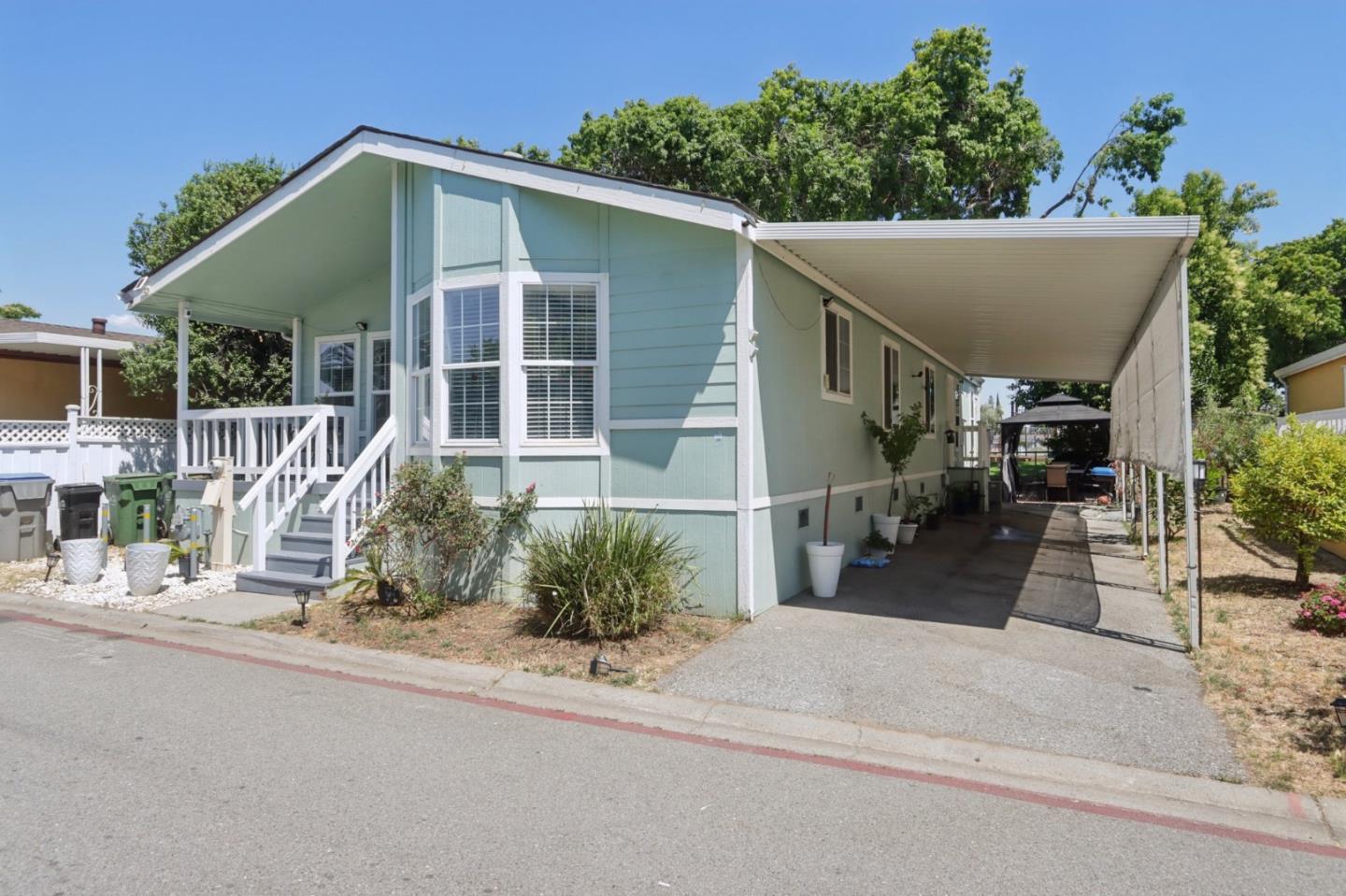 200 Ford Road Unit: 242