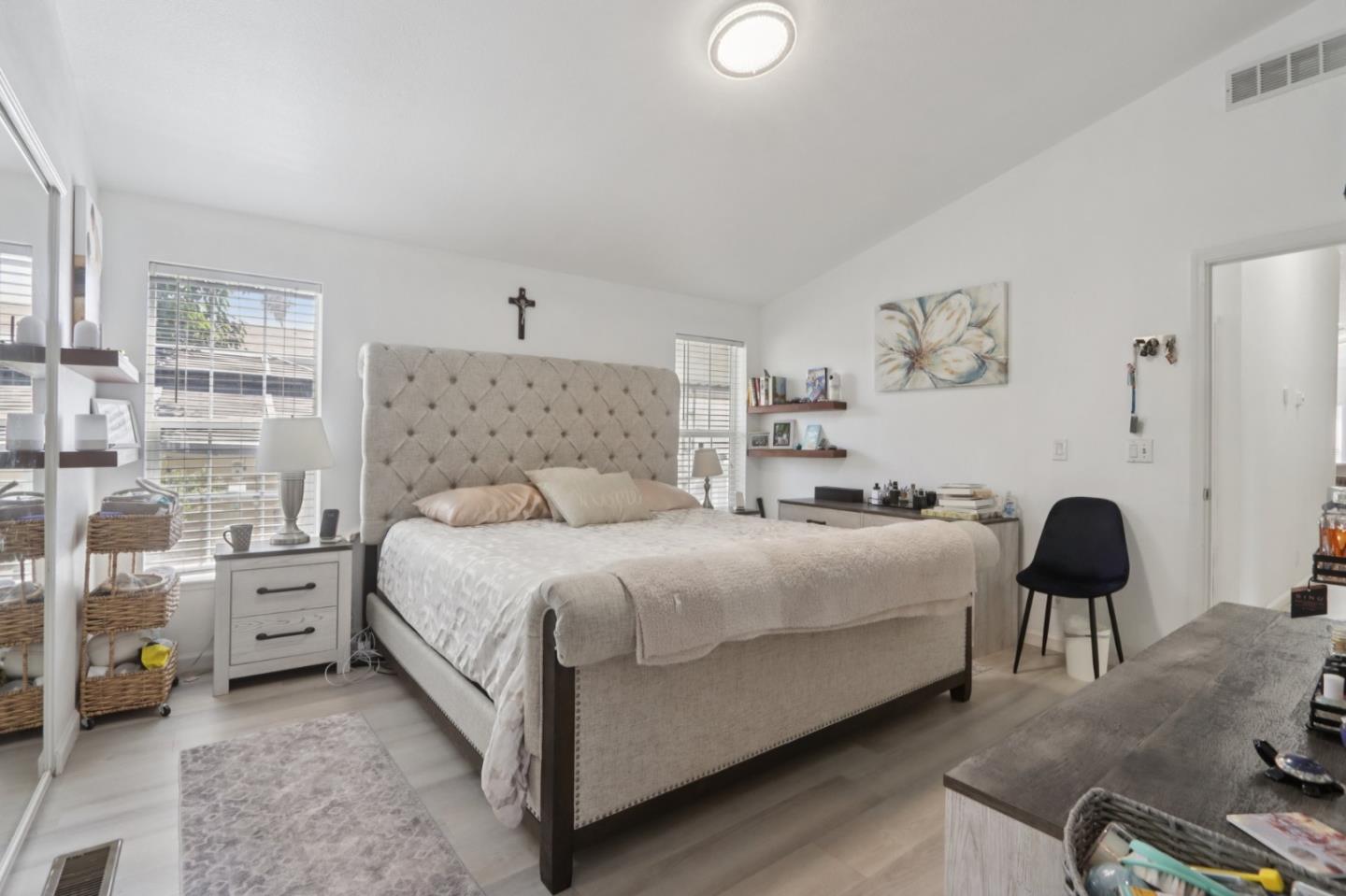 200 Ford Road Unit: 242