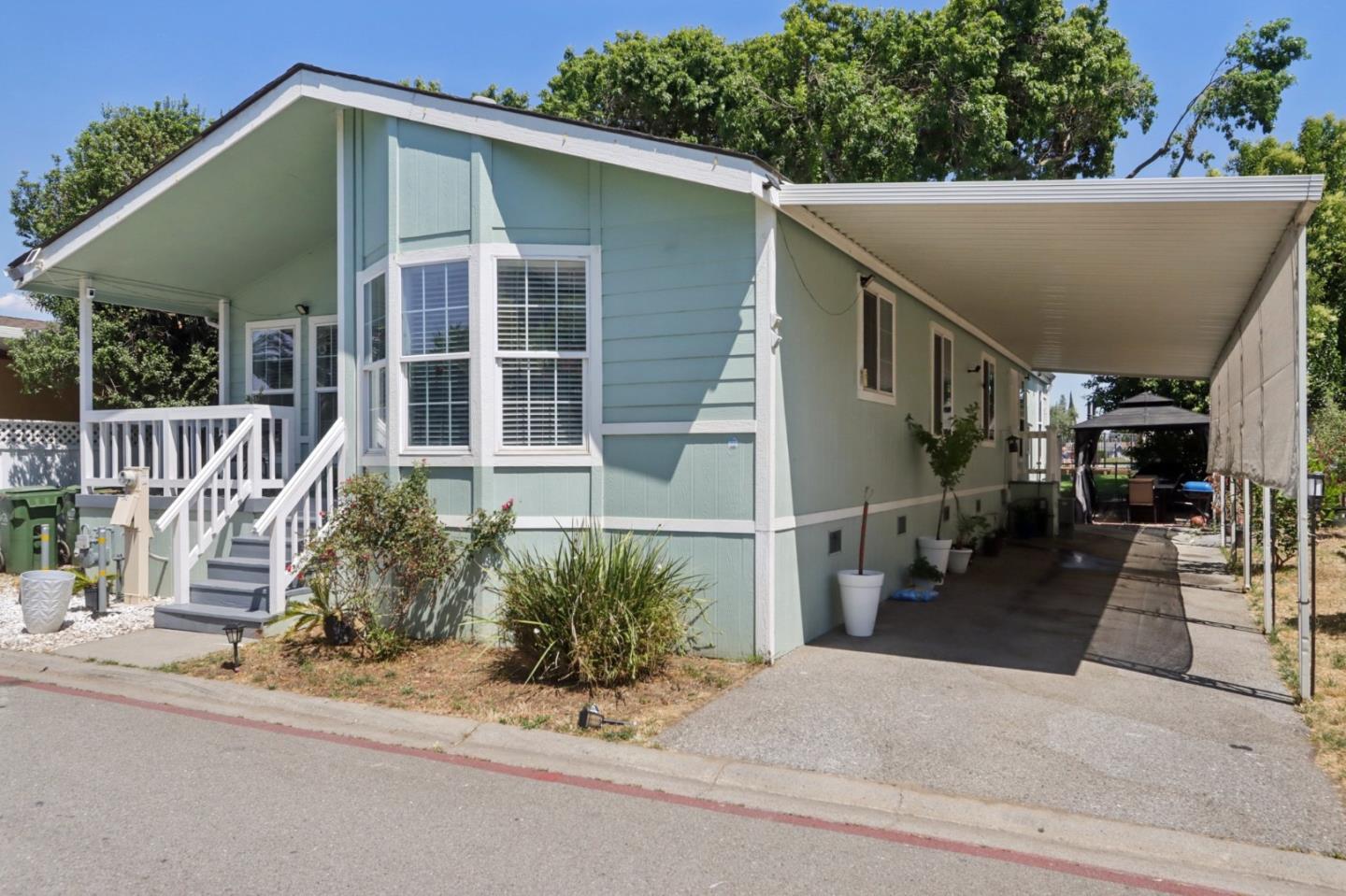 200 Ford Road Unit: 242