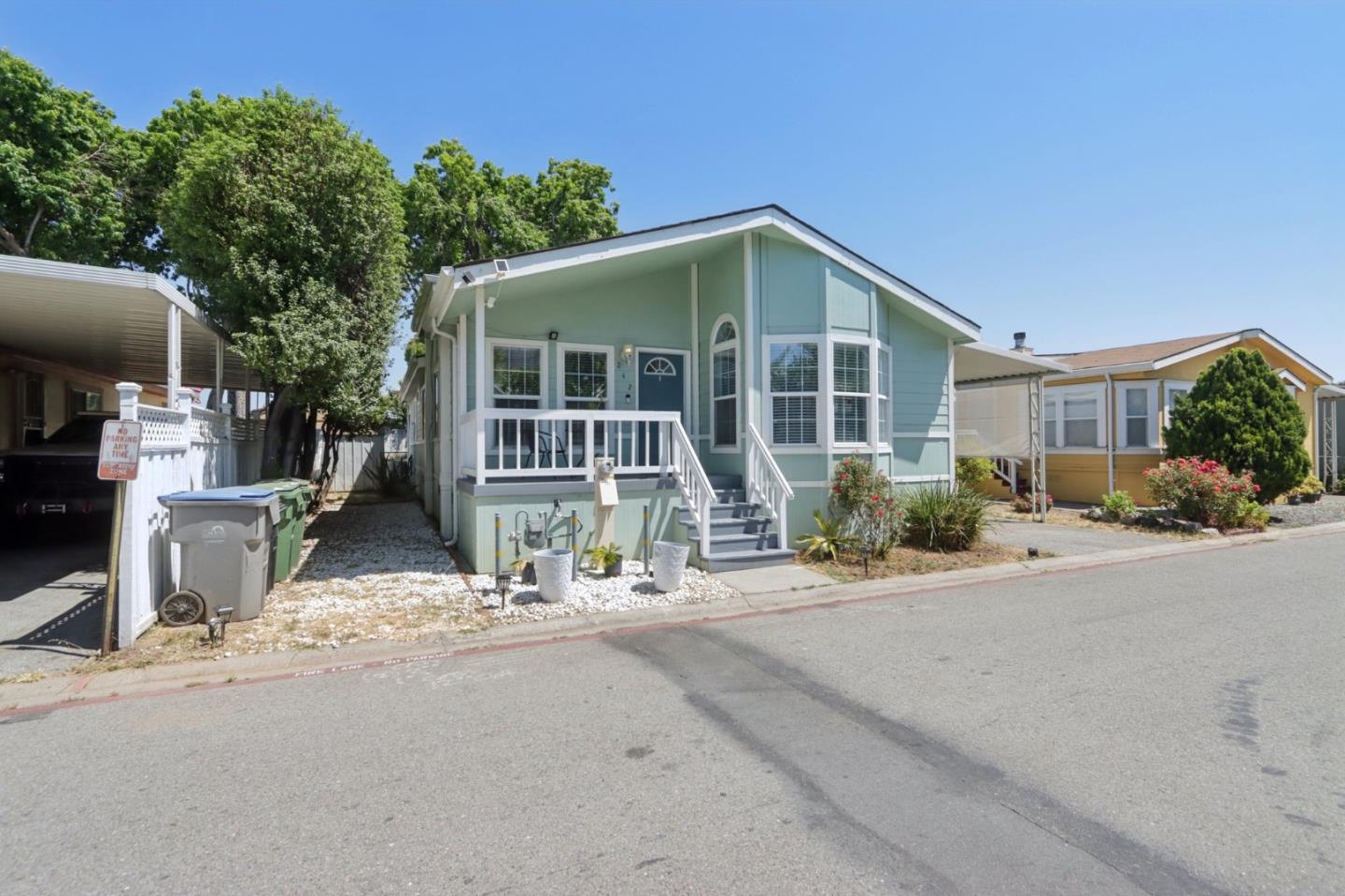 200 Ford Road Unit: 242