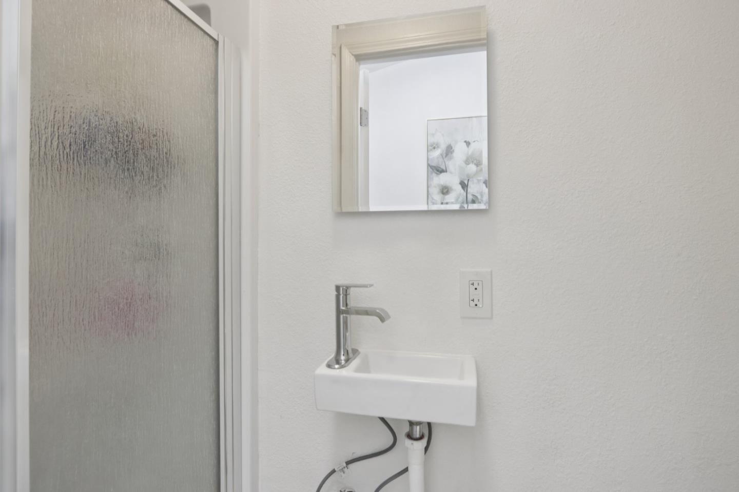 200 Ford Road Unit: 242