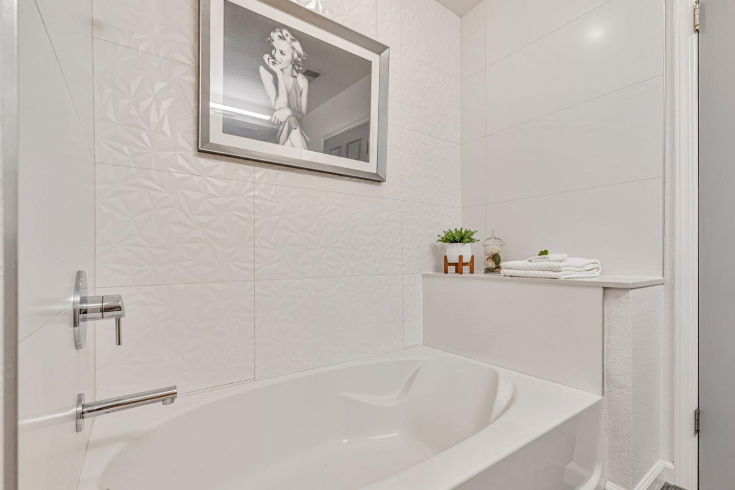 800 North 8th Street 311