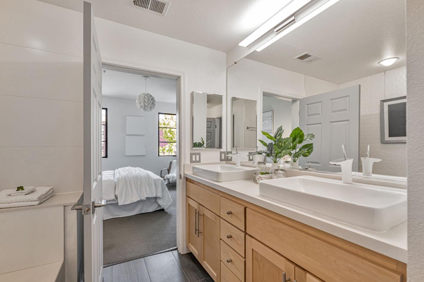 800 North 8th Street 311