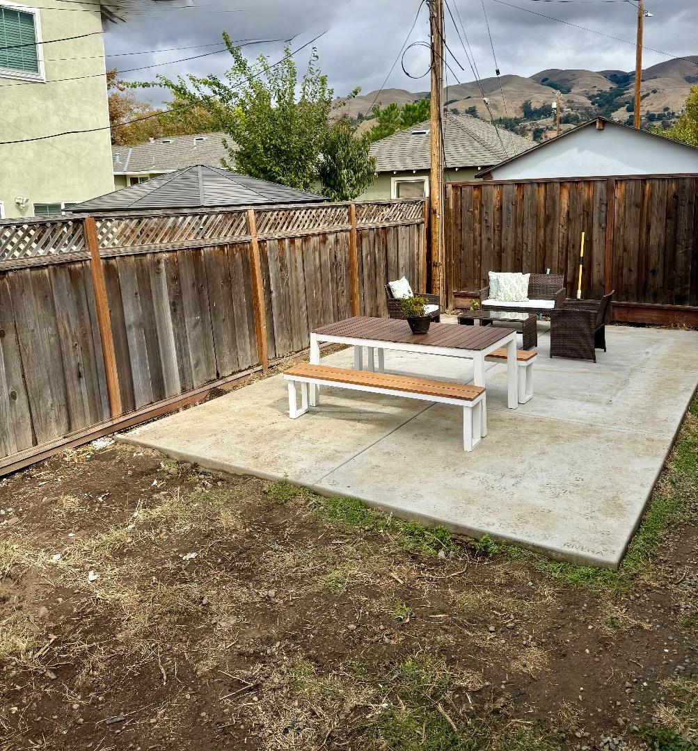 3425 San Pablo Avenue