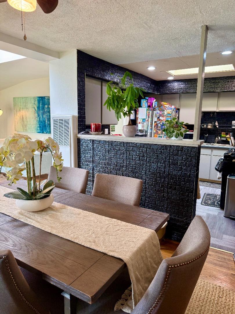 3425 San Pablo Avenue