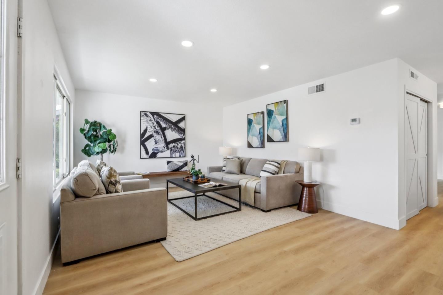 33359 University Drive