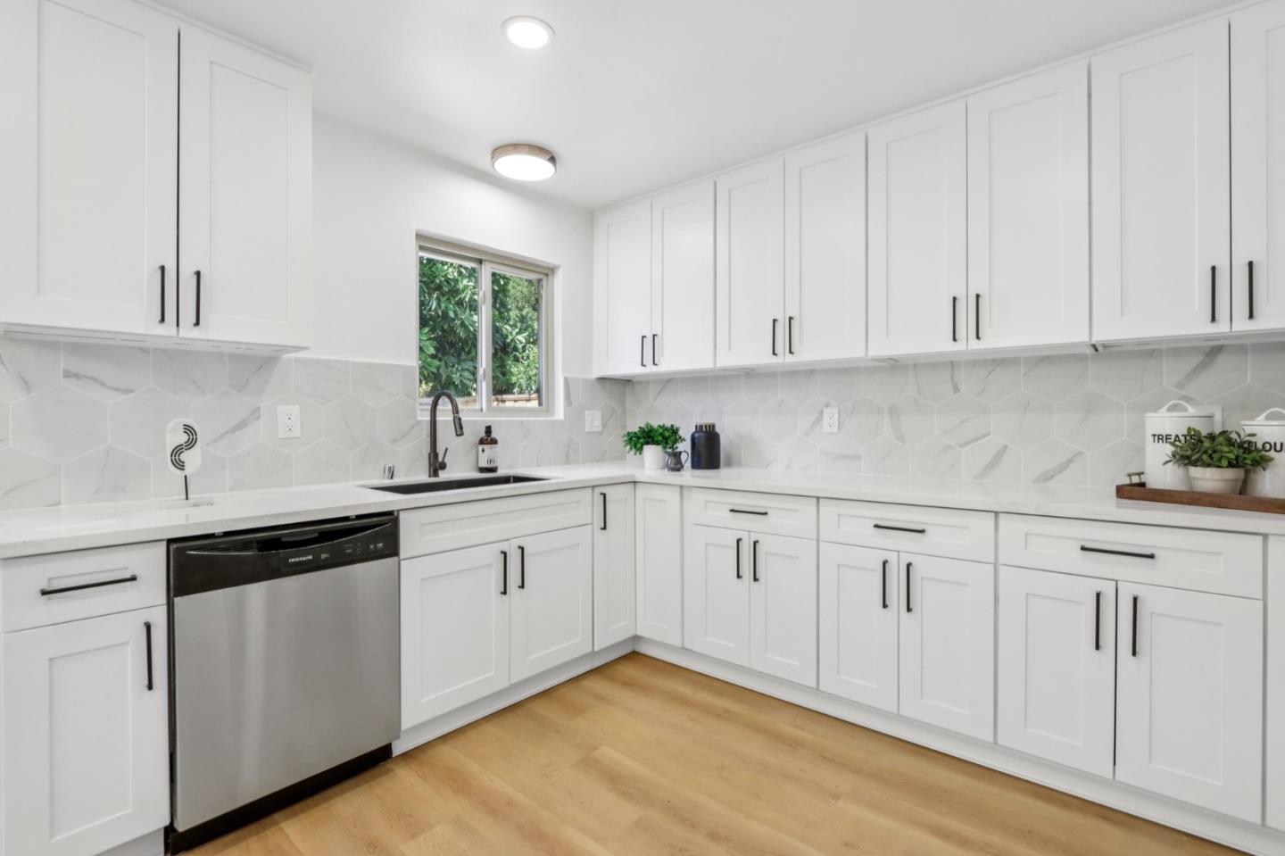 33359 University Drive