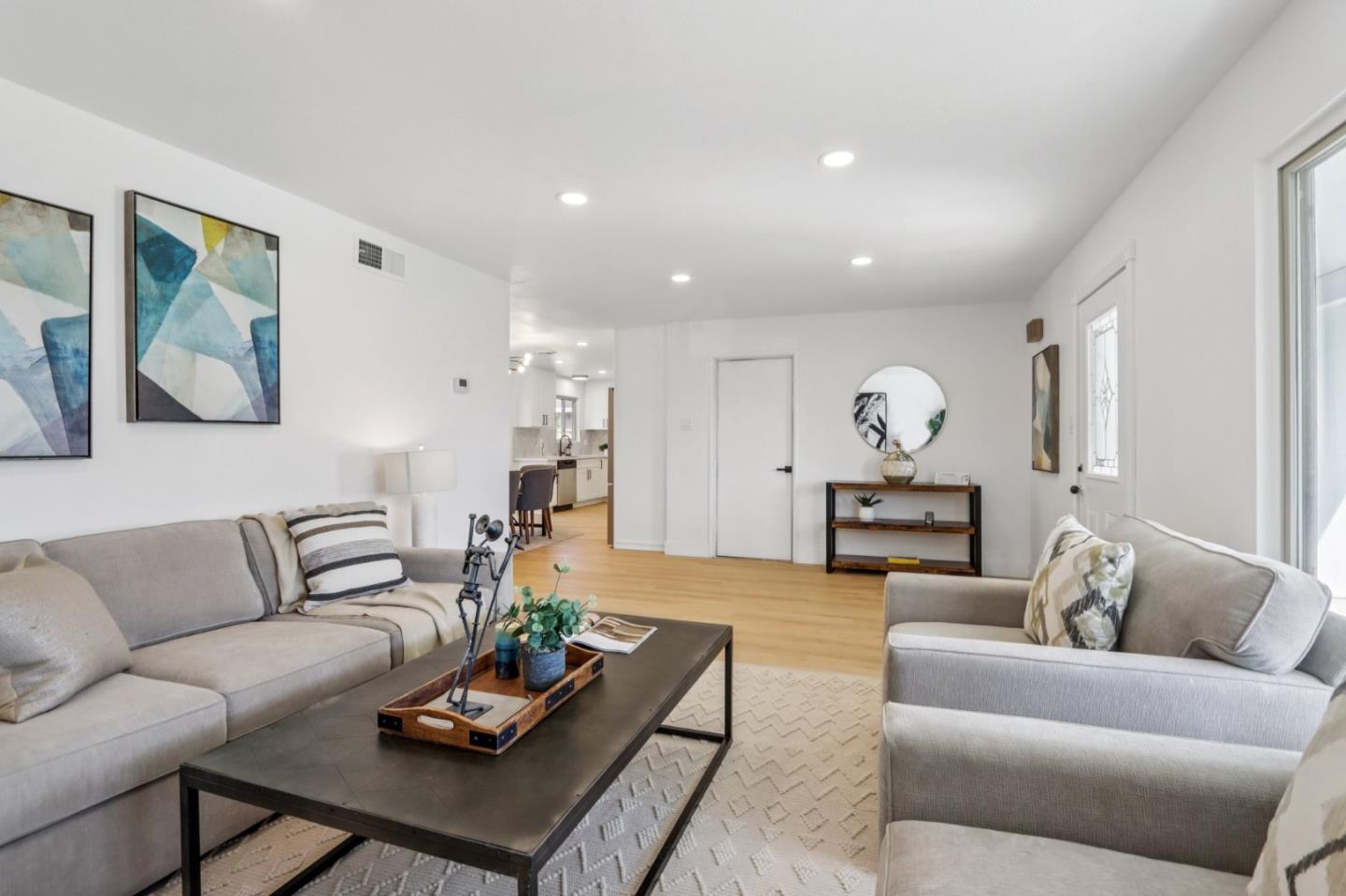 33359 University Drive