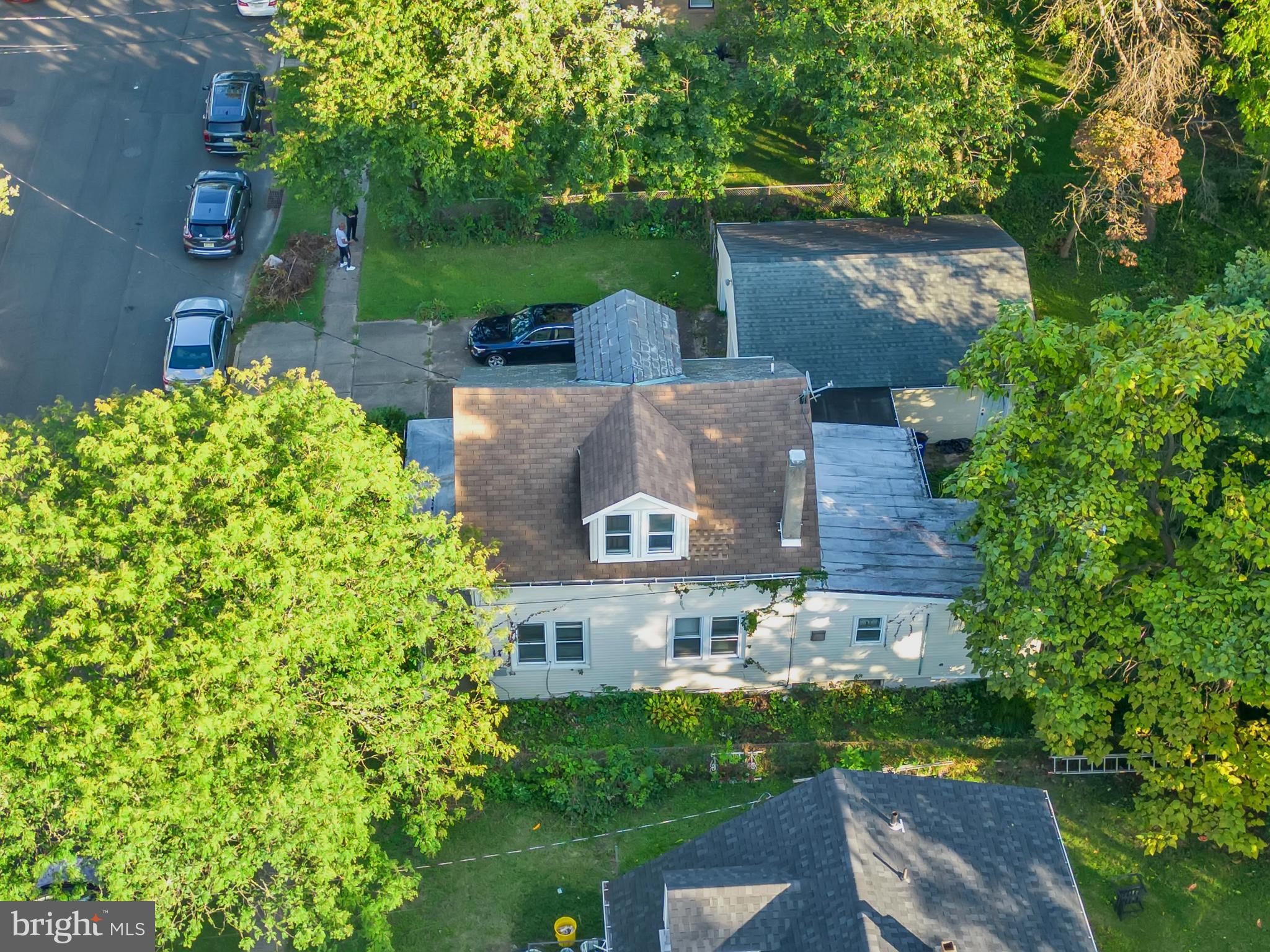 413 GRAND AVENUE