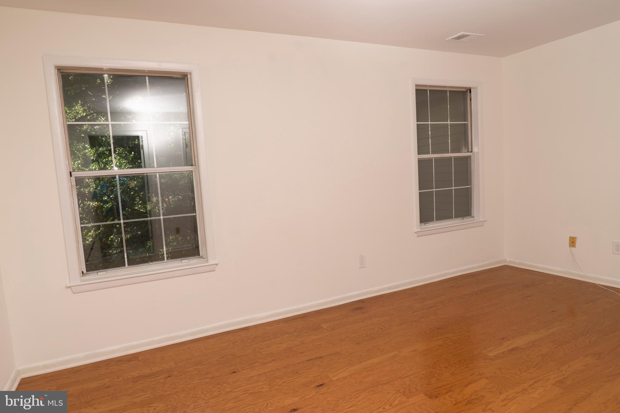 120 Acadia COURT Unit: 10