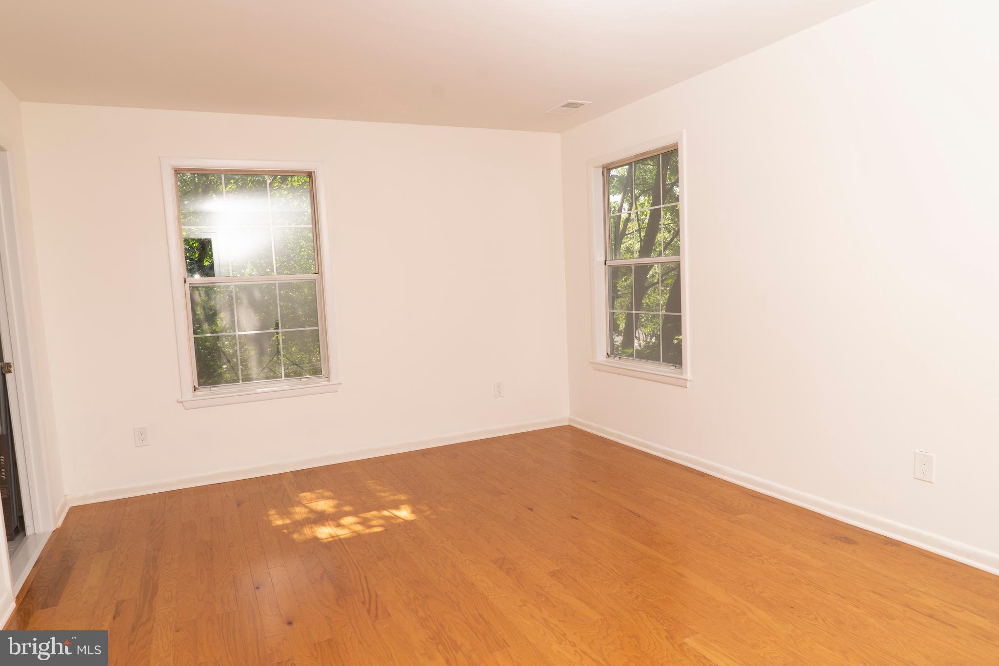 120 Acadia COURT Unit: 10