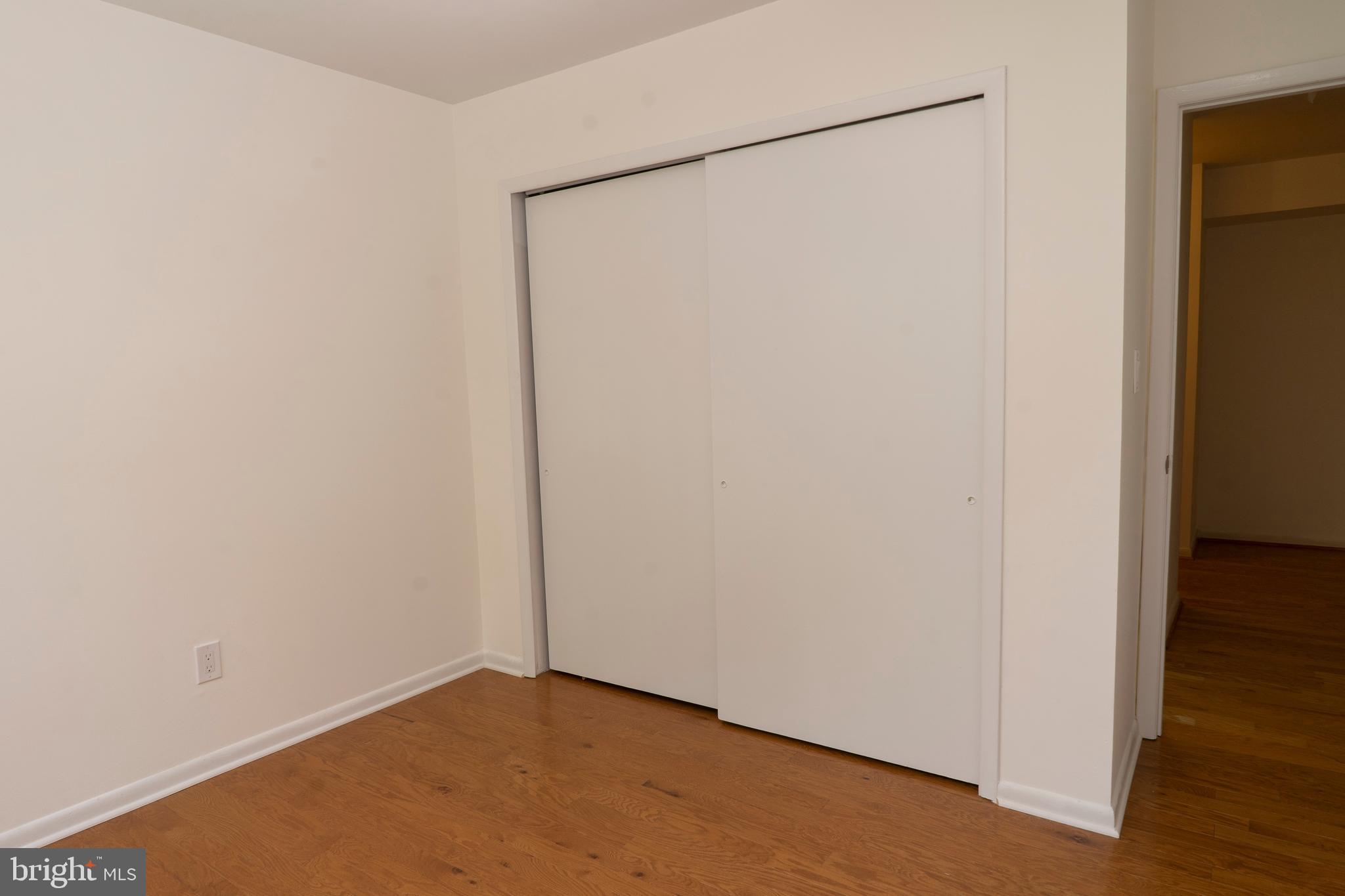 120 Acadia COURT Unit: 10