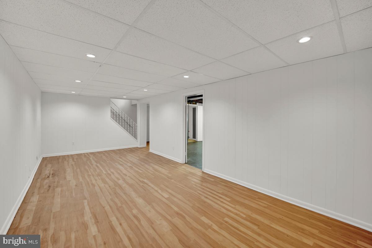 84 Berwyn PLACE