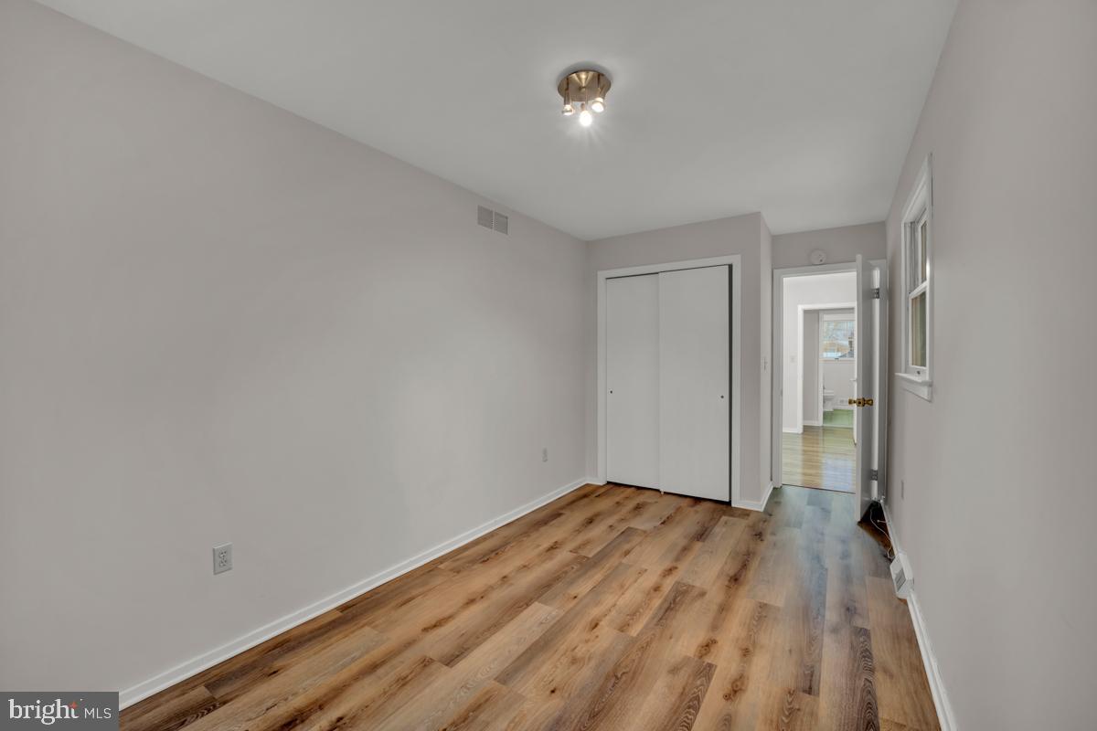 84 Berwyn PLACE
