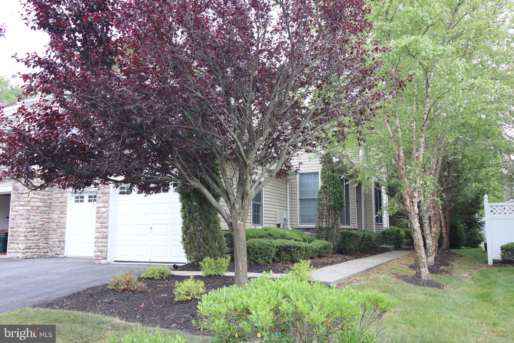 8 Wedgewood Ct