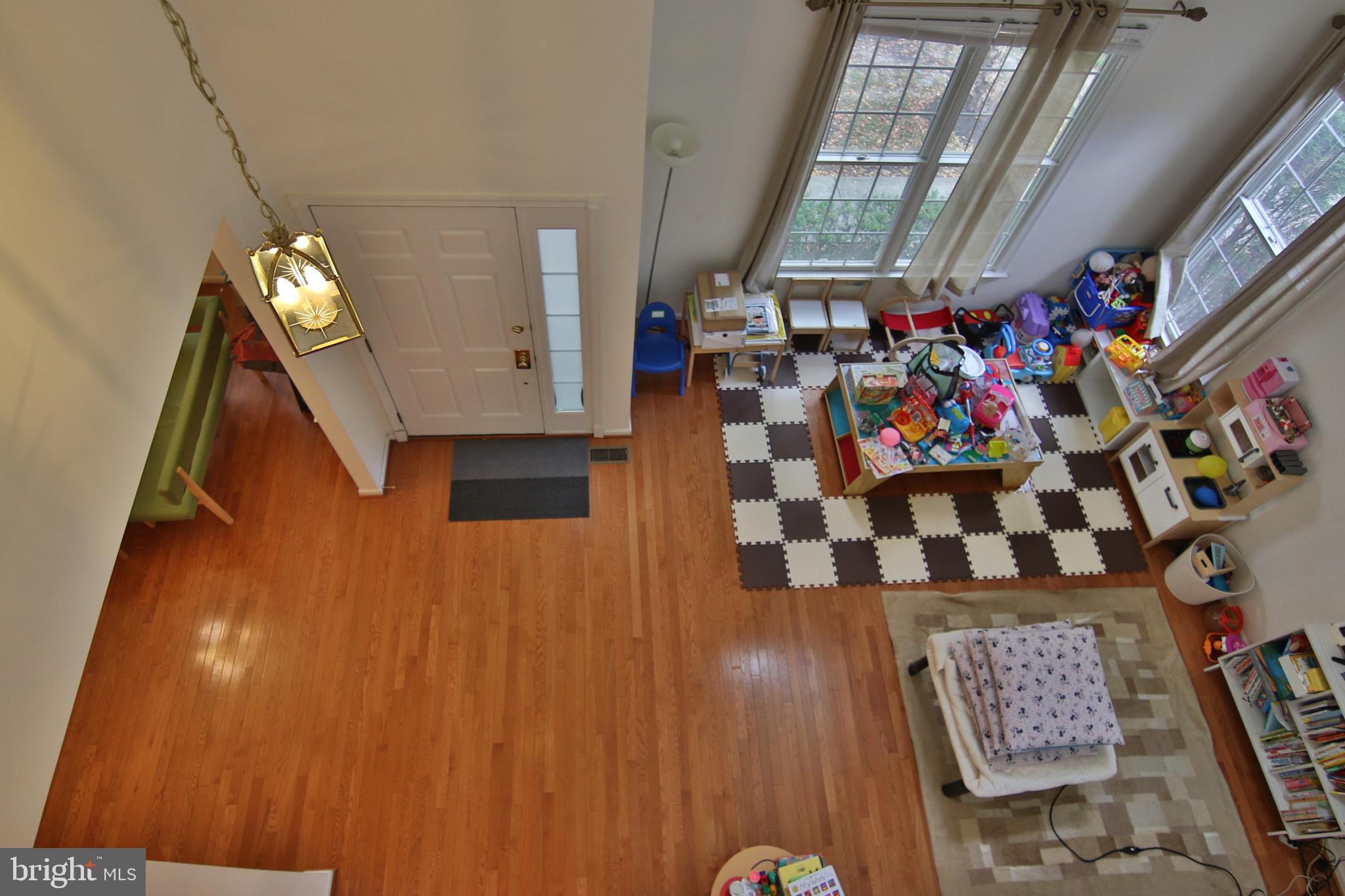 8 Wedgewood Ct