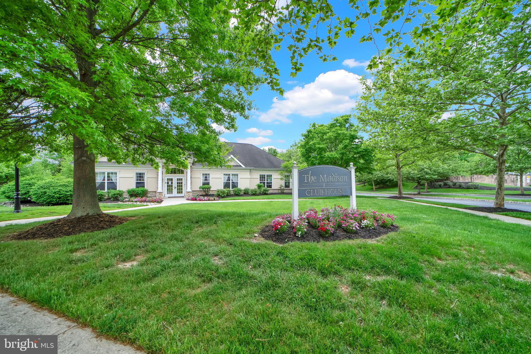 145 Masterson Ct