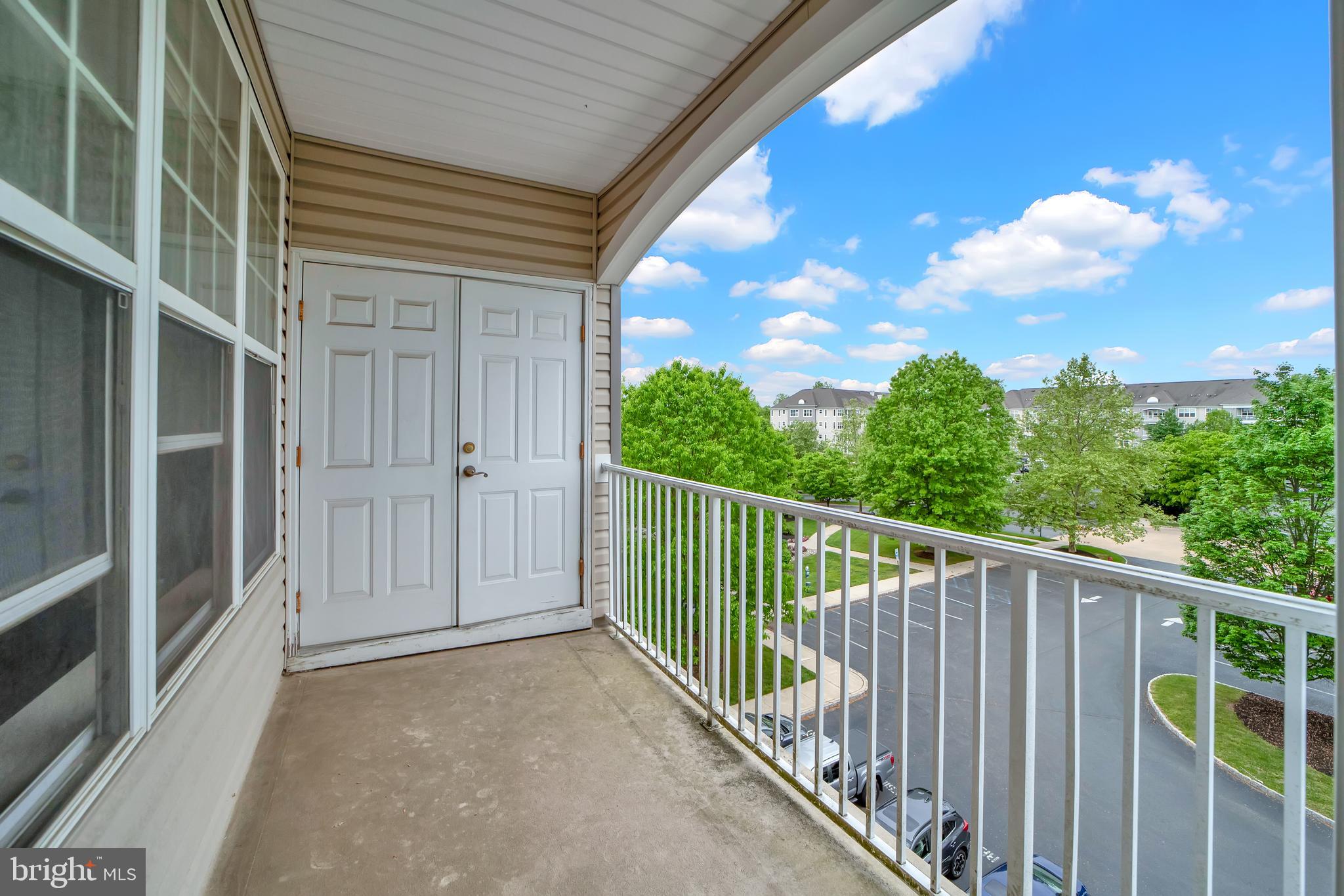 145 Masterson Ct