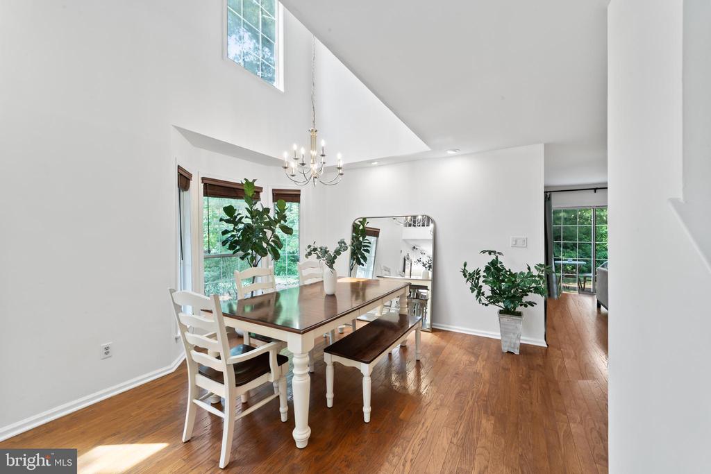 11 Aldgate Ct