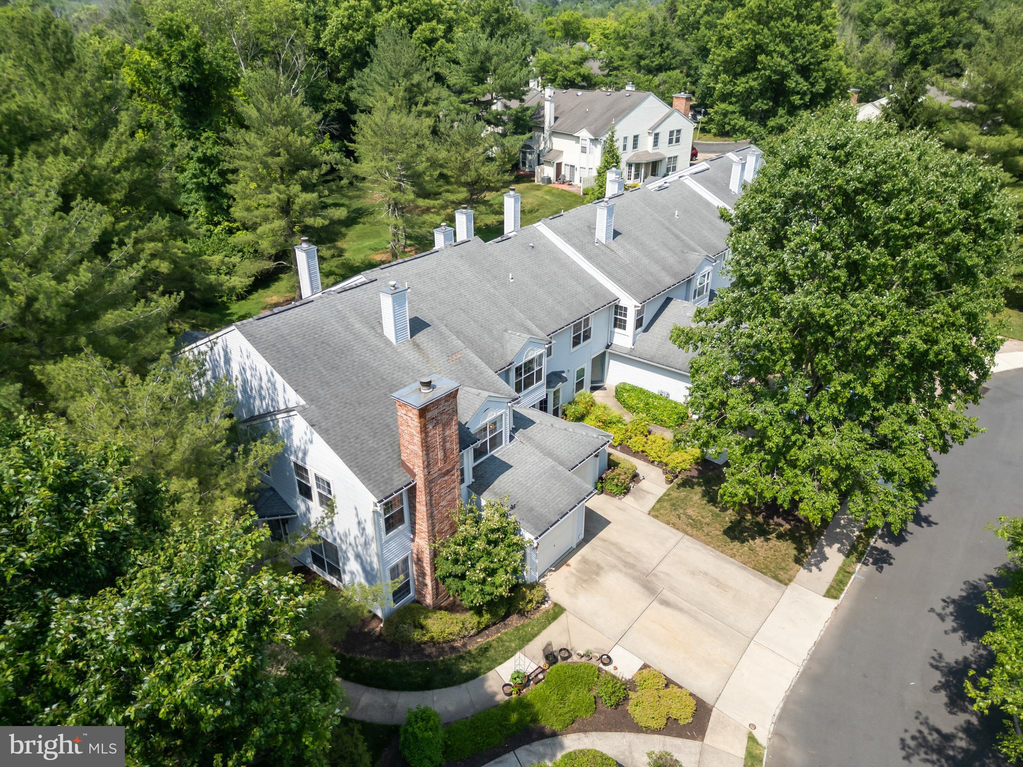 11 Aldgate Ct