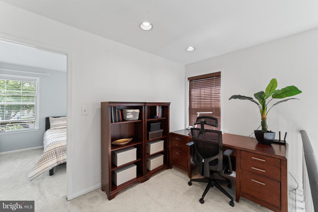 11 Aldgate Ct