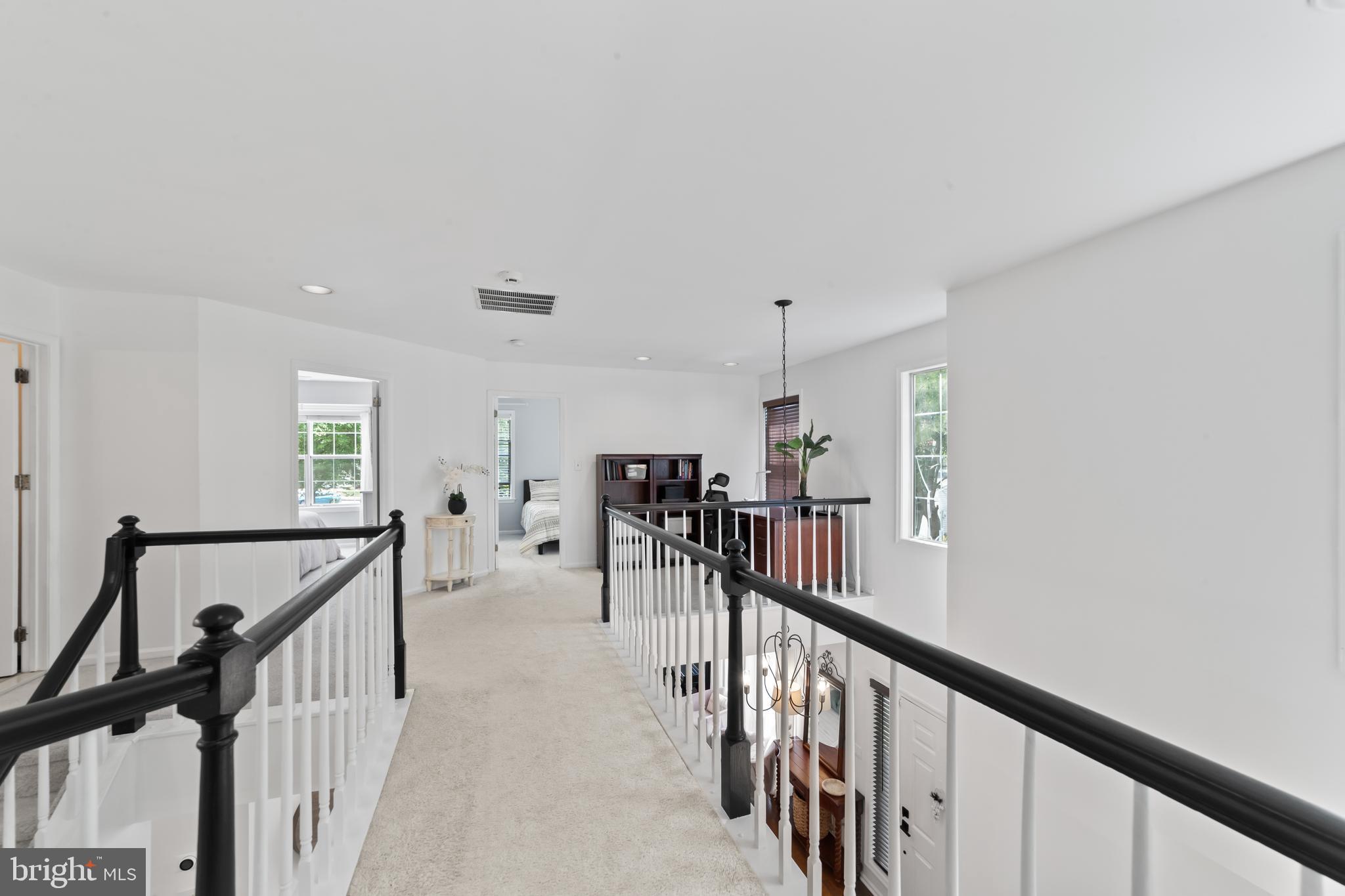 11 Aldgate Ct