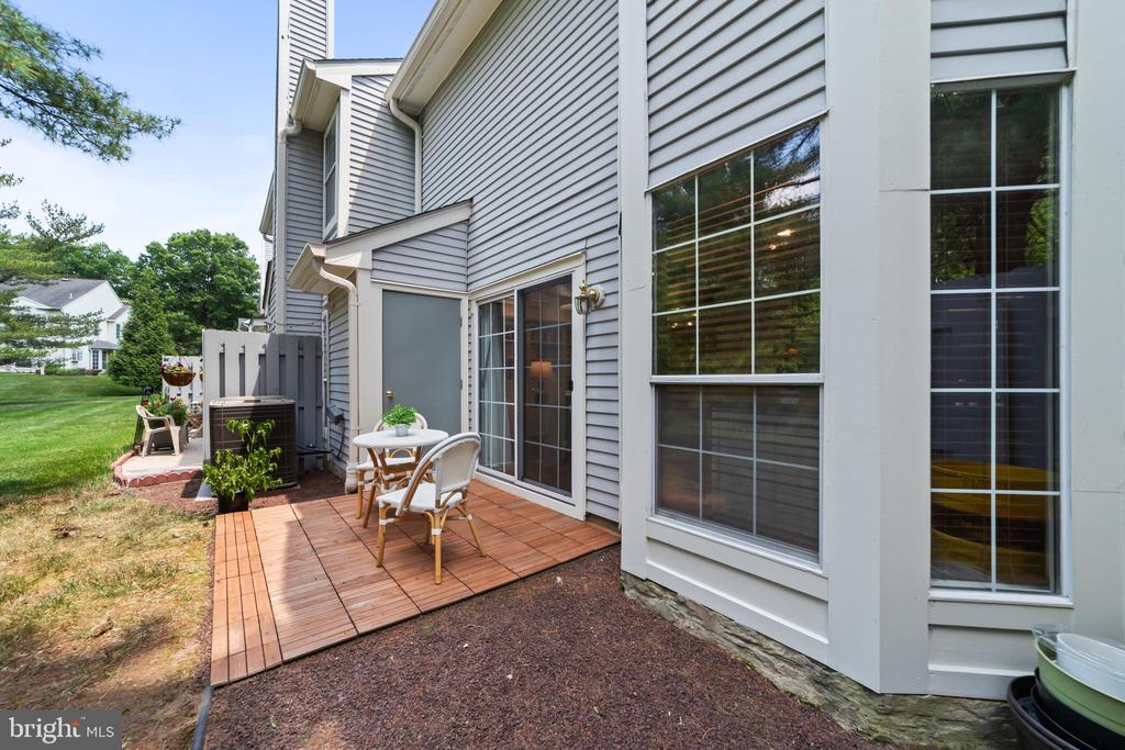 11 Aldgate Ct