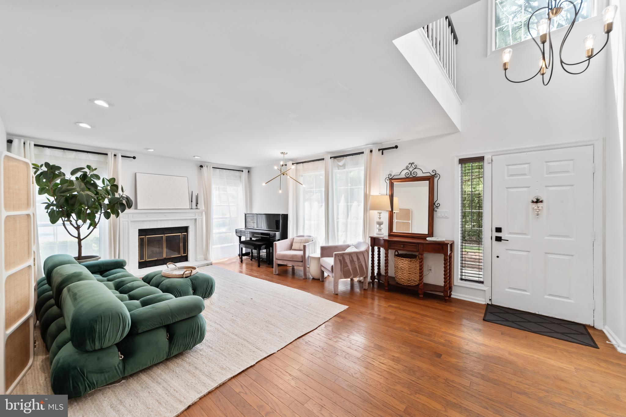 11 Aldgate Ct