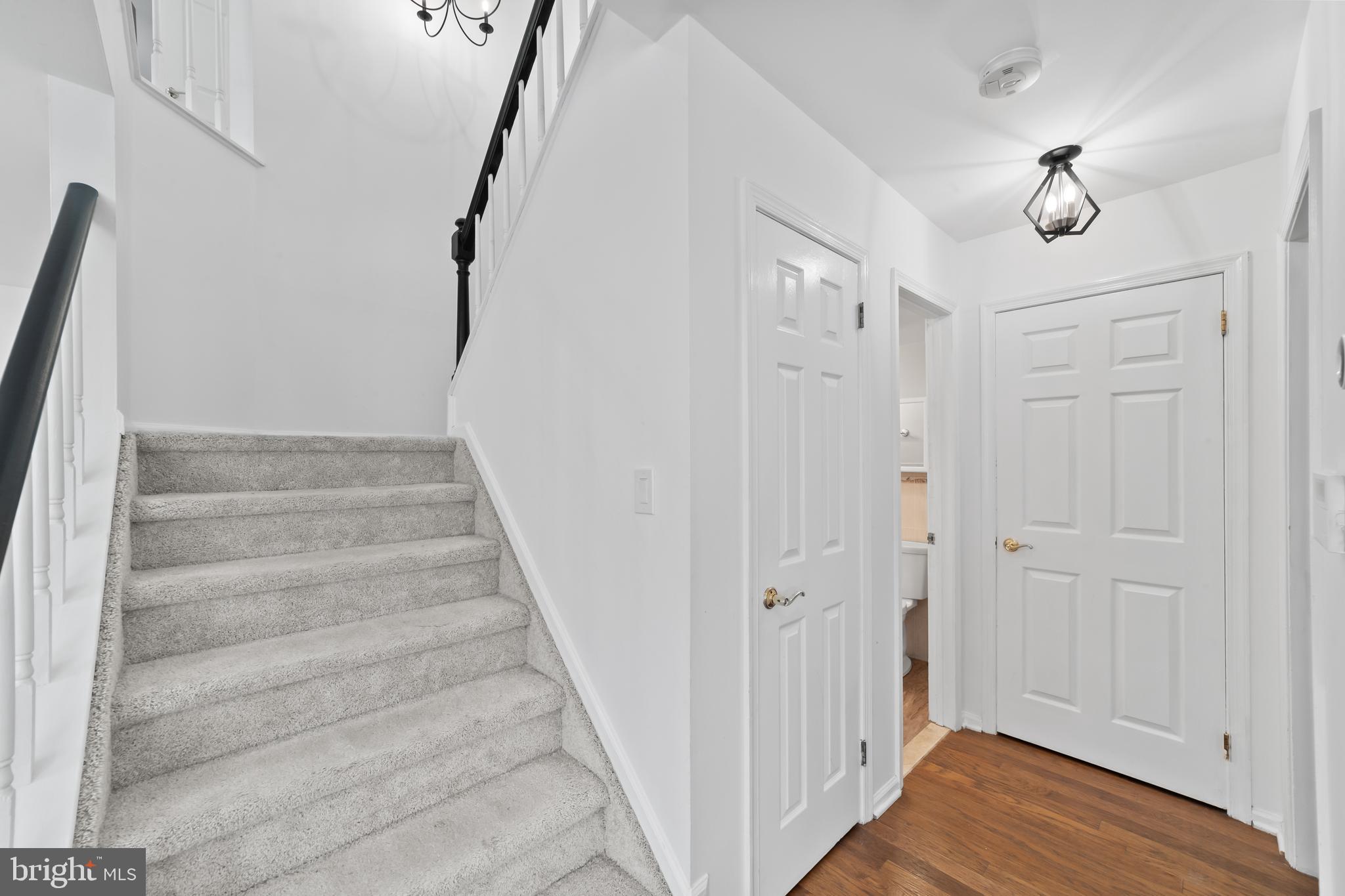 11 Aldgate Ct