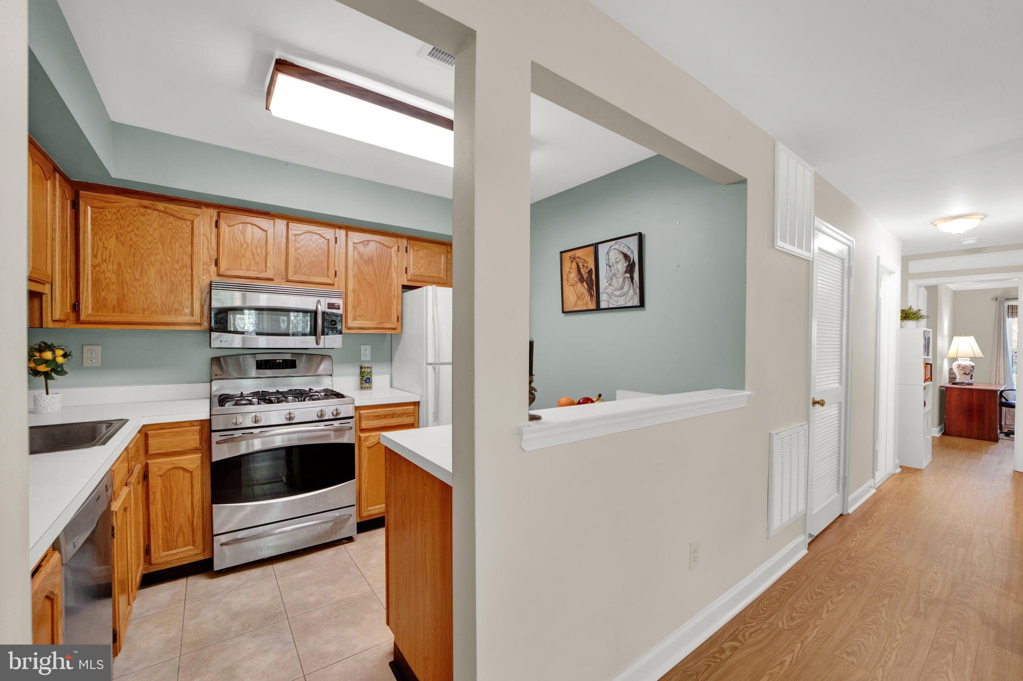 303 Trinity Ct #2