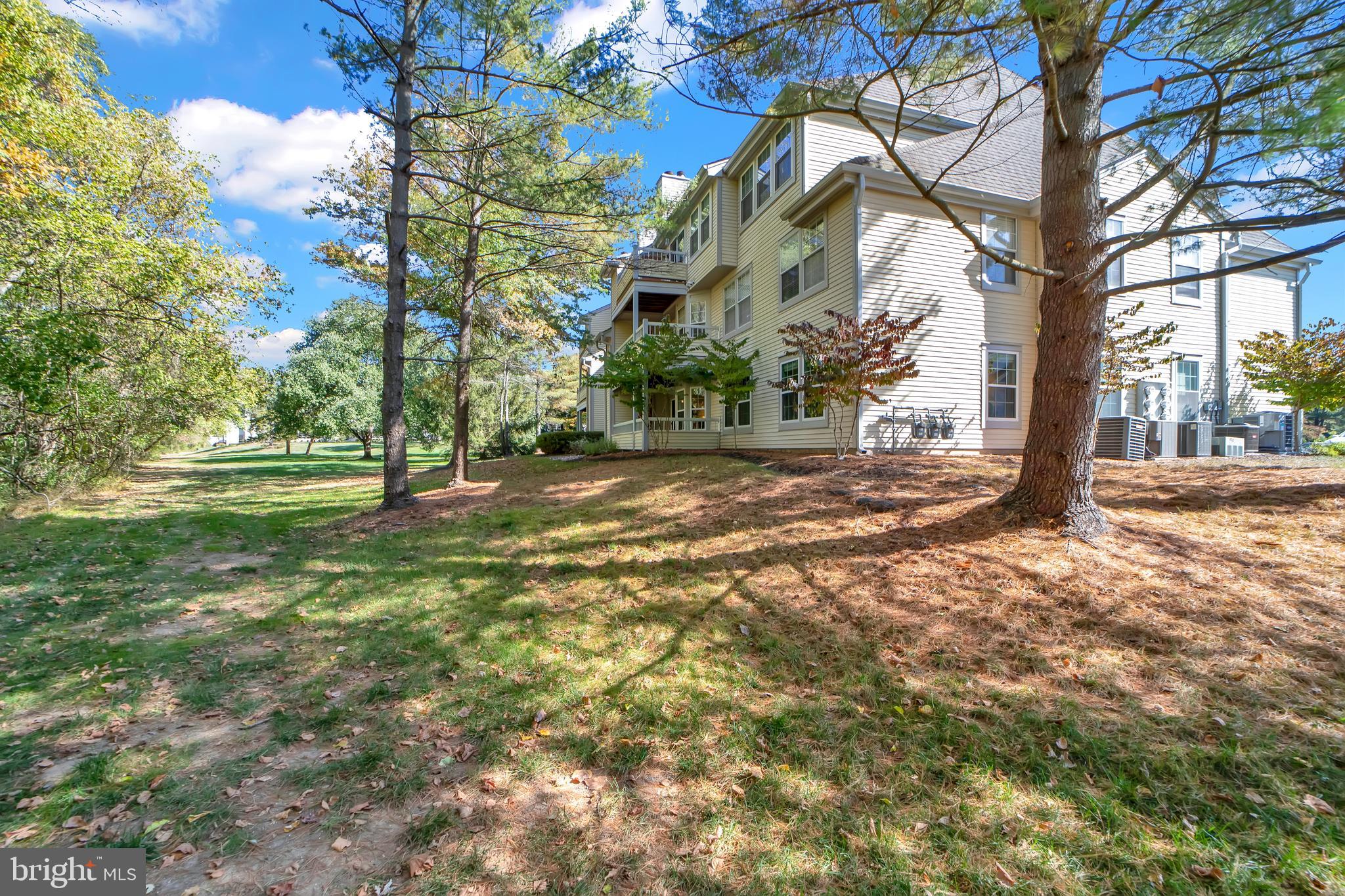 303 Trinity Ct #2