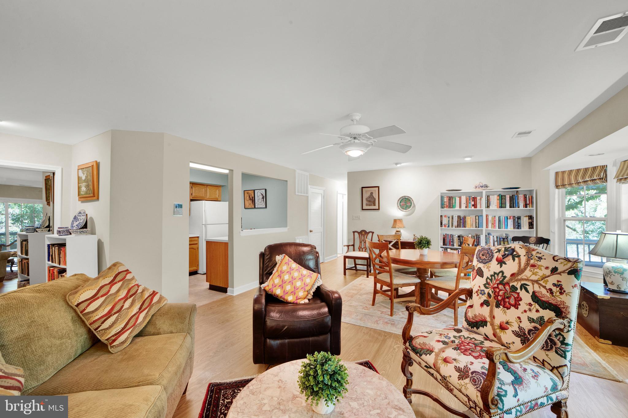 303 Trinity Ct #2